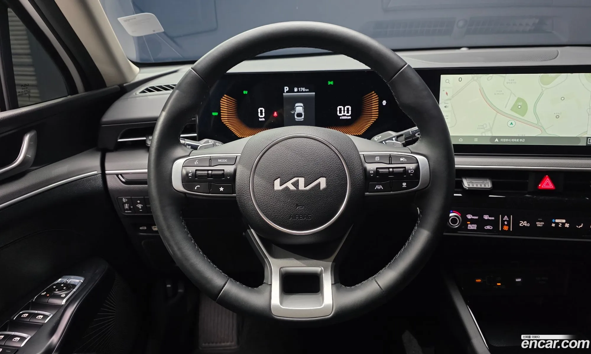 Kia K5 Hybrid 2025 — 20