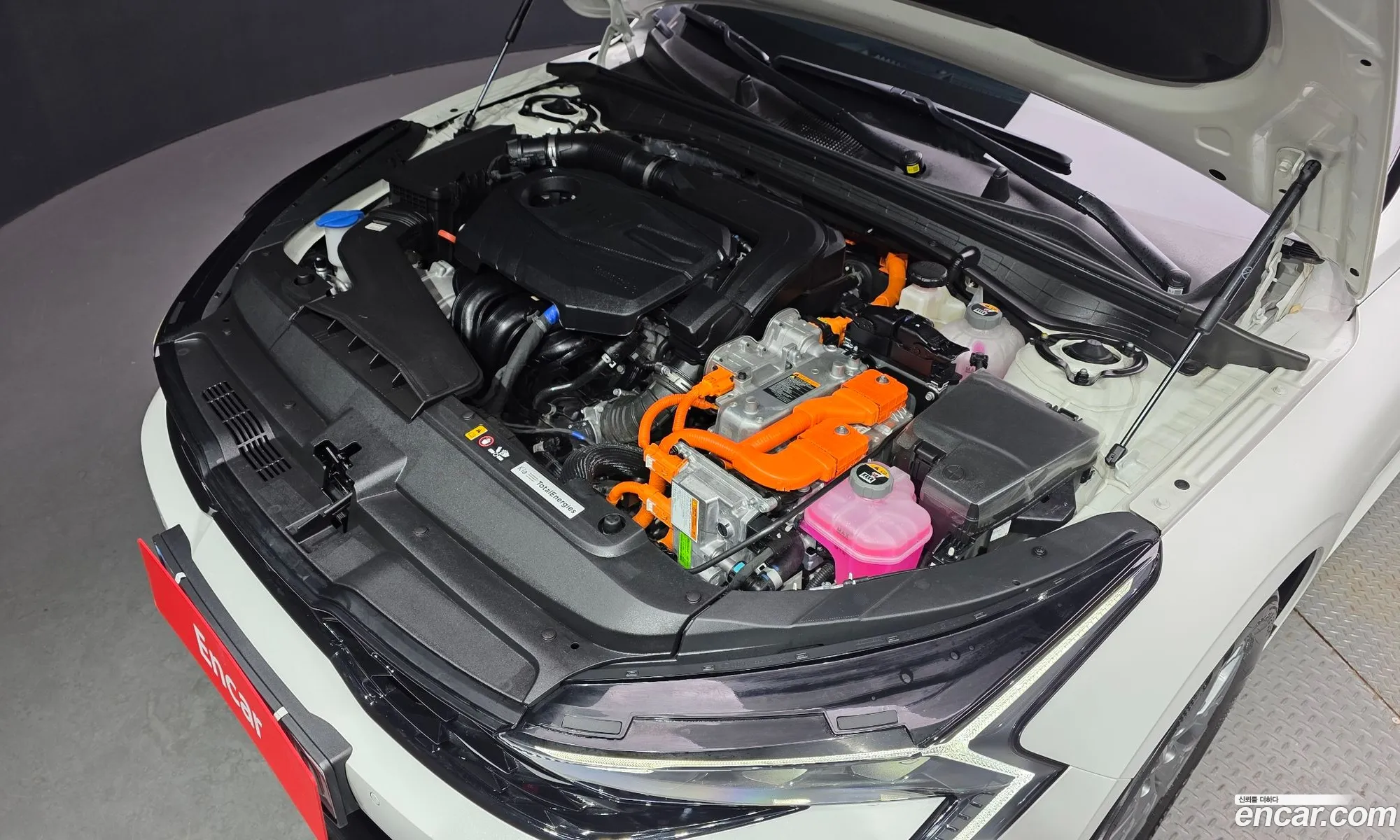 Kia K5 Hybrid 2025 — 15