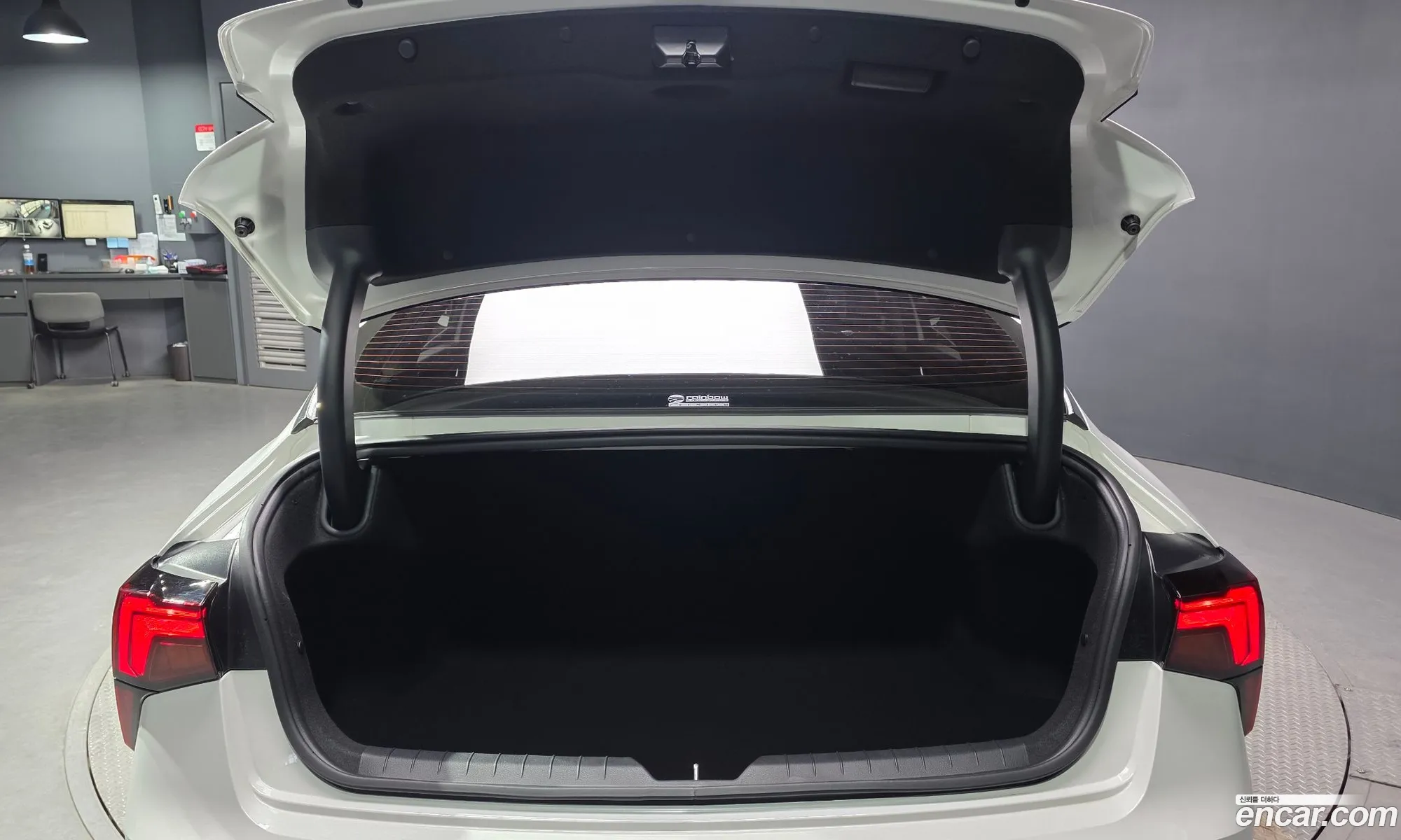 Kia K5 Hybrid 2025 — 29