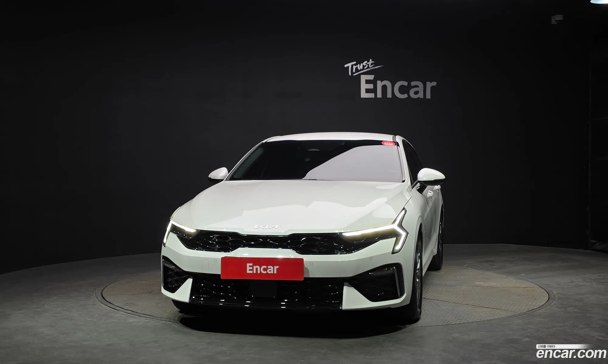 Kia K5 Hybrid 2025 — 22