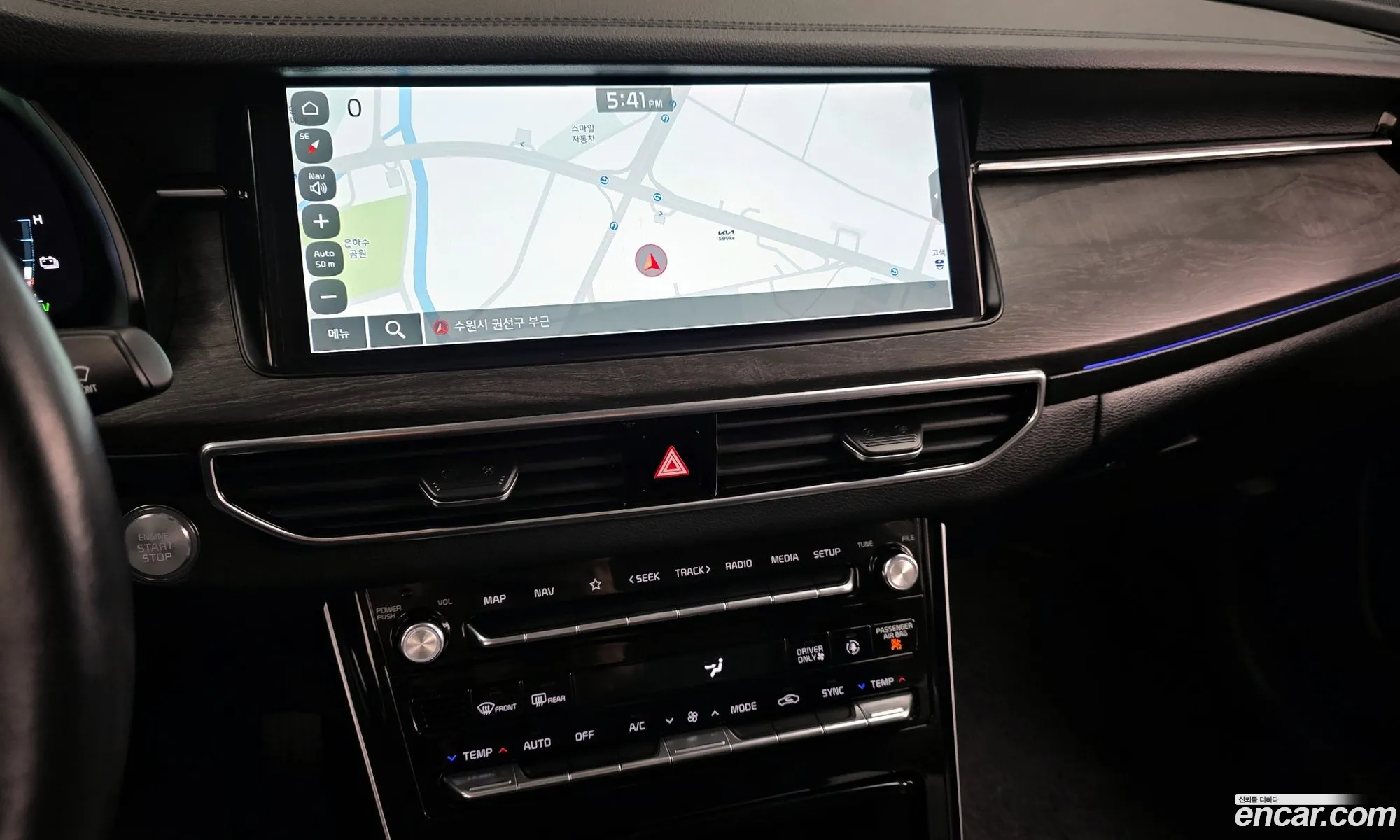 Kia K7 Premier Hybrid 2020 — 18