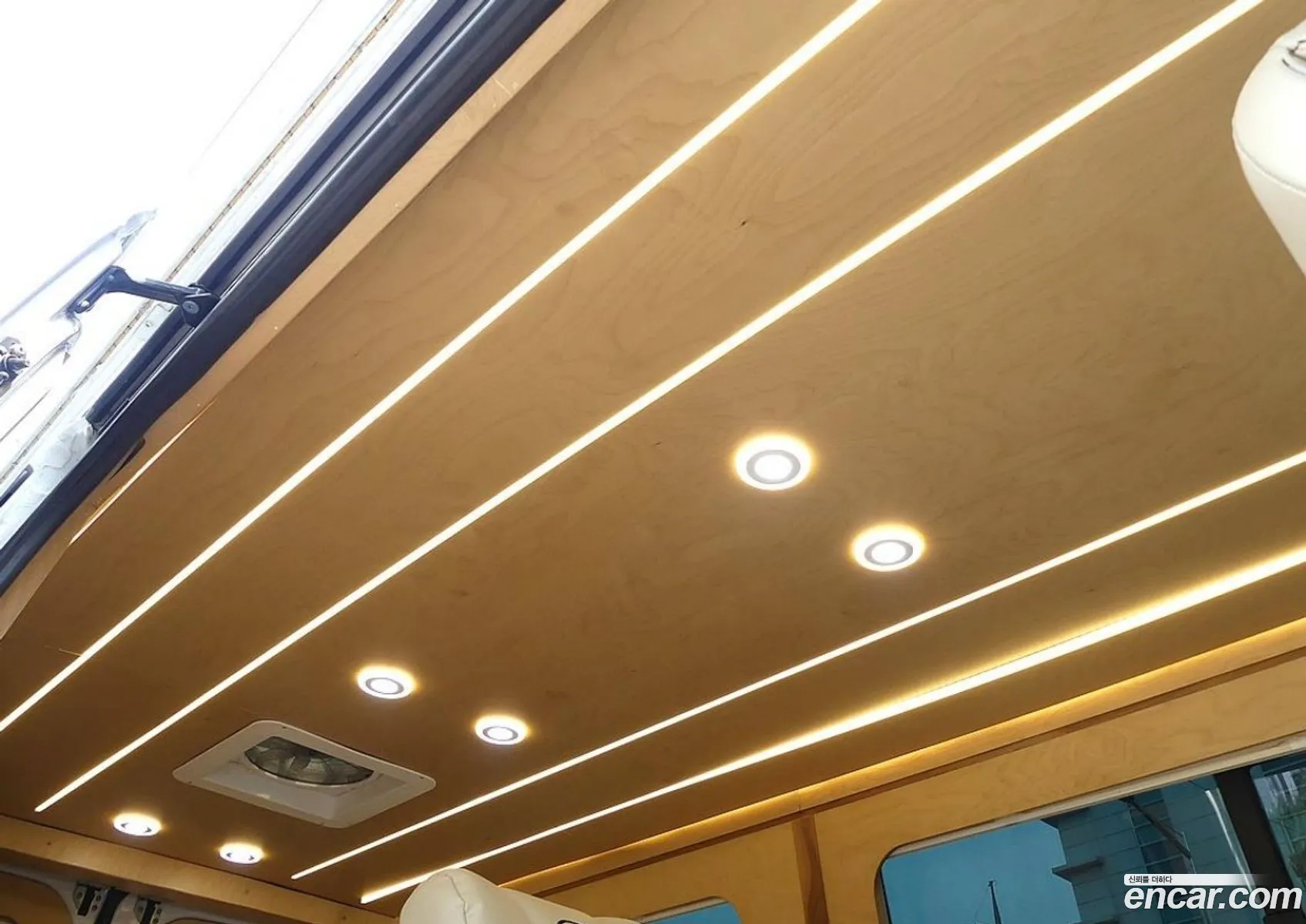 Mercedes-Benz Sprinter 2017 — 13