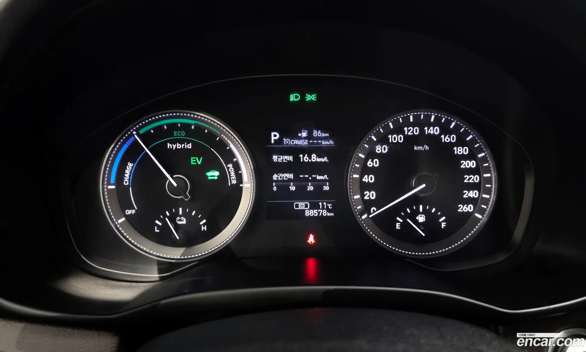 Hyundai Grandeur IG Hybrid 2017 — 22