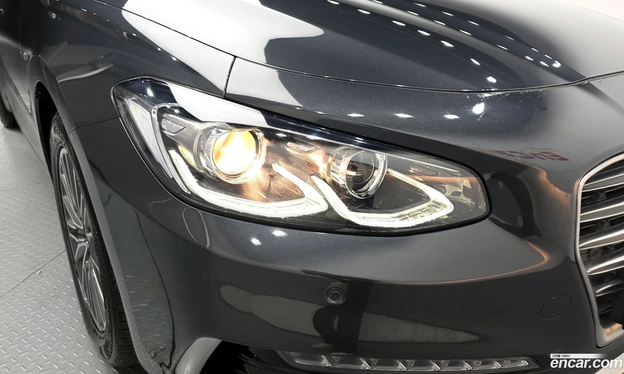 Hyundai Grandeur IG Hybrid 2017 — 29