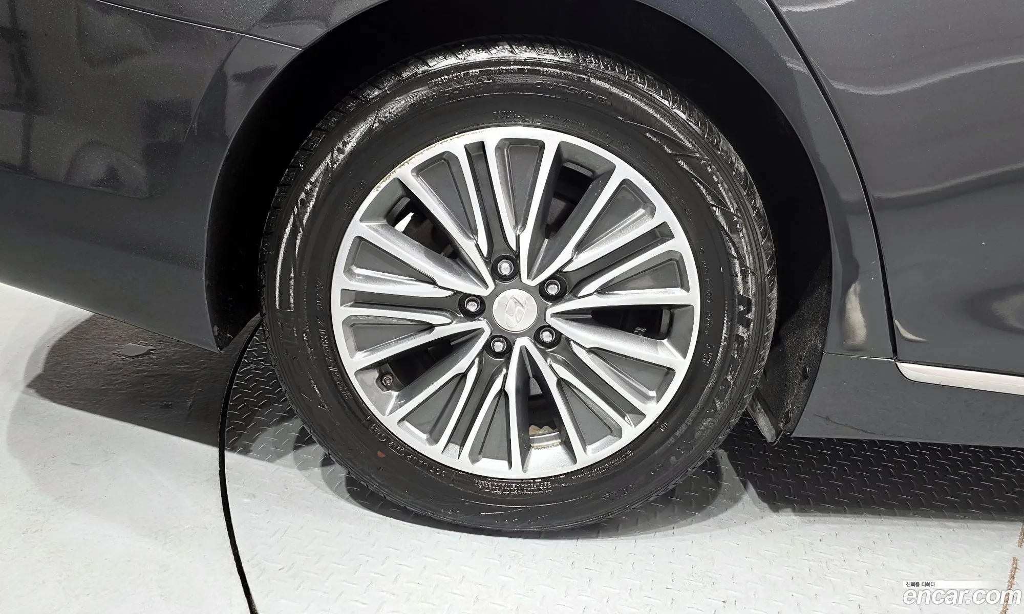 Hyundai Grandeur IG Hybrid 2017 — 8