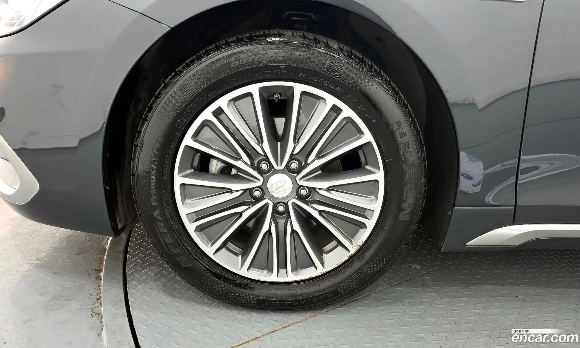 Hyundai Grandeur IG Hybrid 2017 — 4