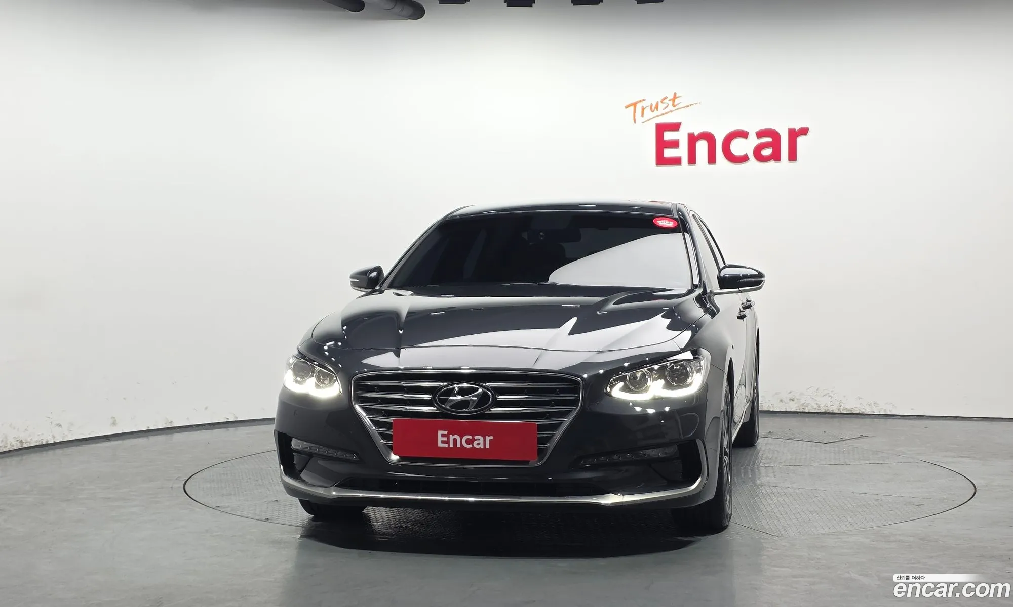 Hyundai Grandeur IG Hybrid 2017 — 14