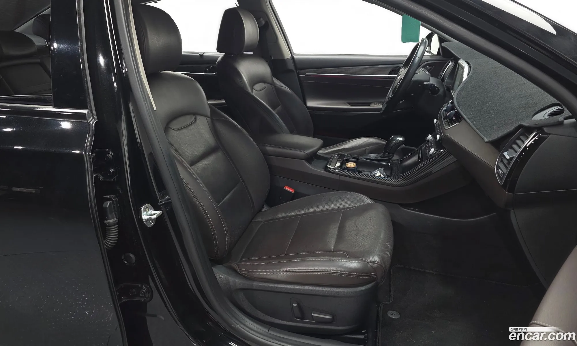Hyundai Grandeur IG 2016 — 25