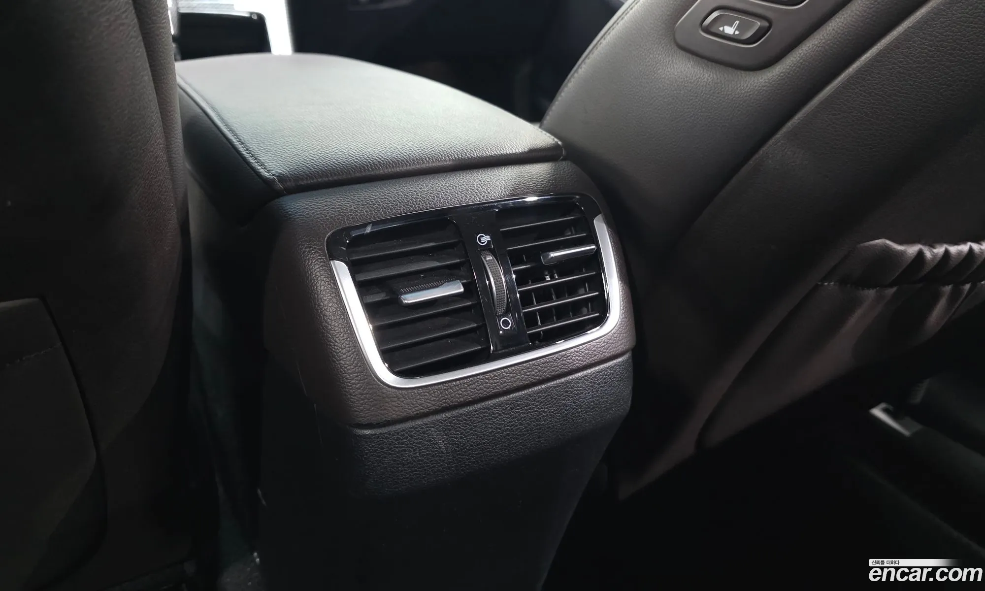 Hyundai Grandeur IG 2016 — 31