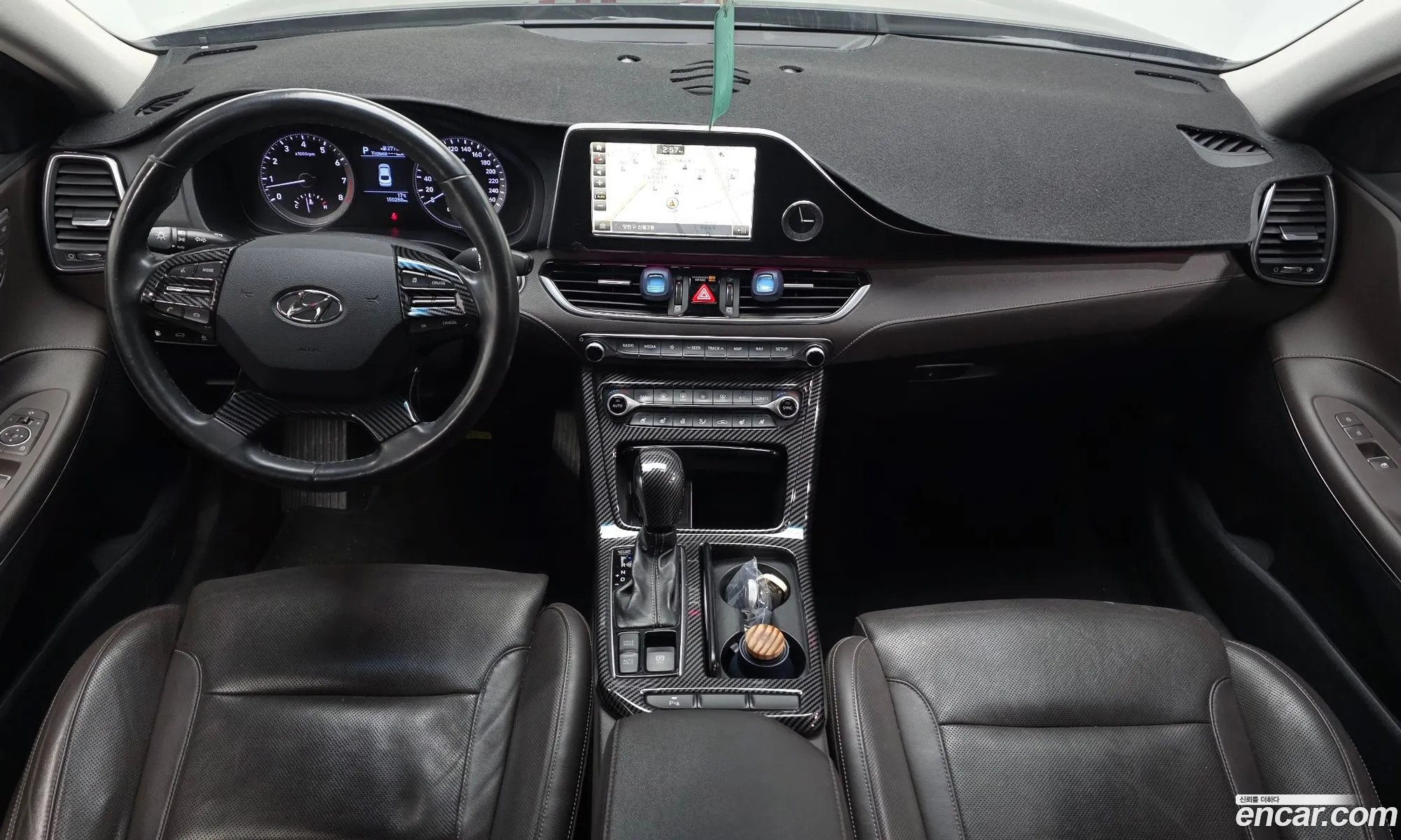 Hyundai Grandeur IG 2016 — 21