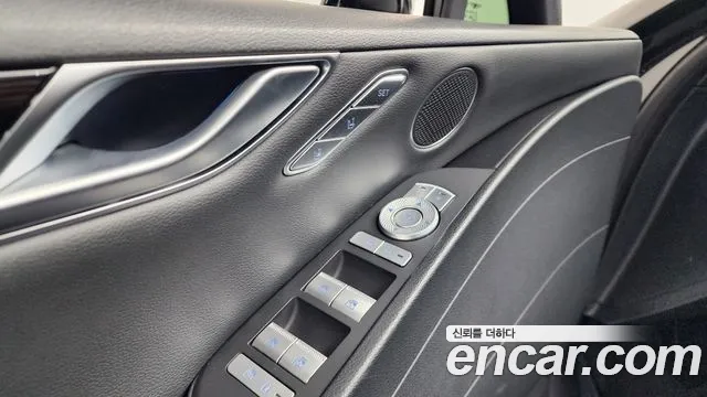 Genesis G80 2023 — 26