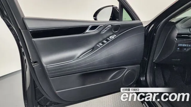 Genesis G80 2023 — 25