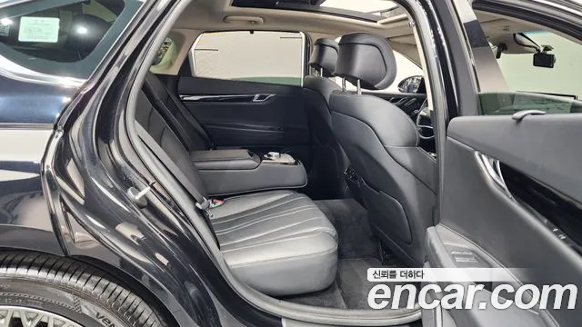 Genesis G80 2023 — 9