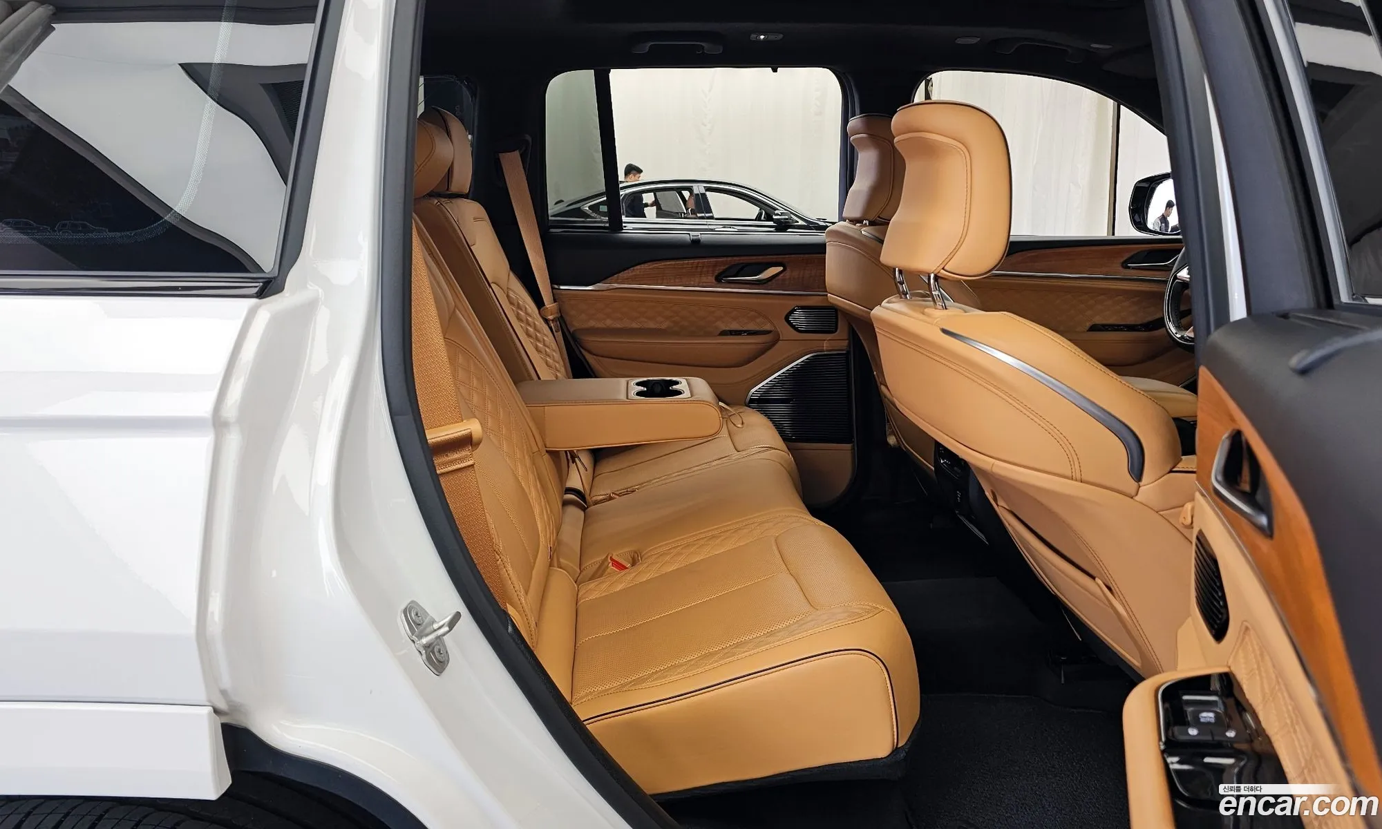 Jeep Grand Cherokee 2023 — 3