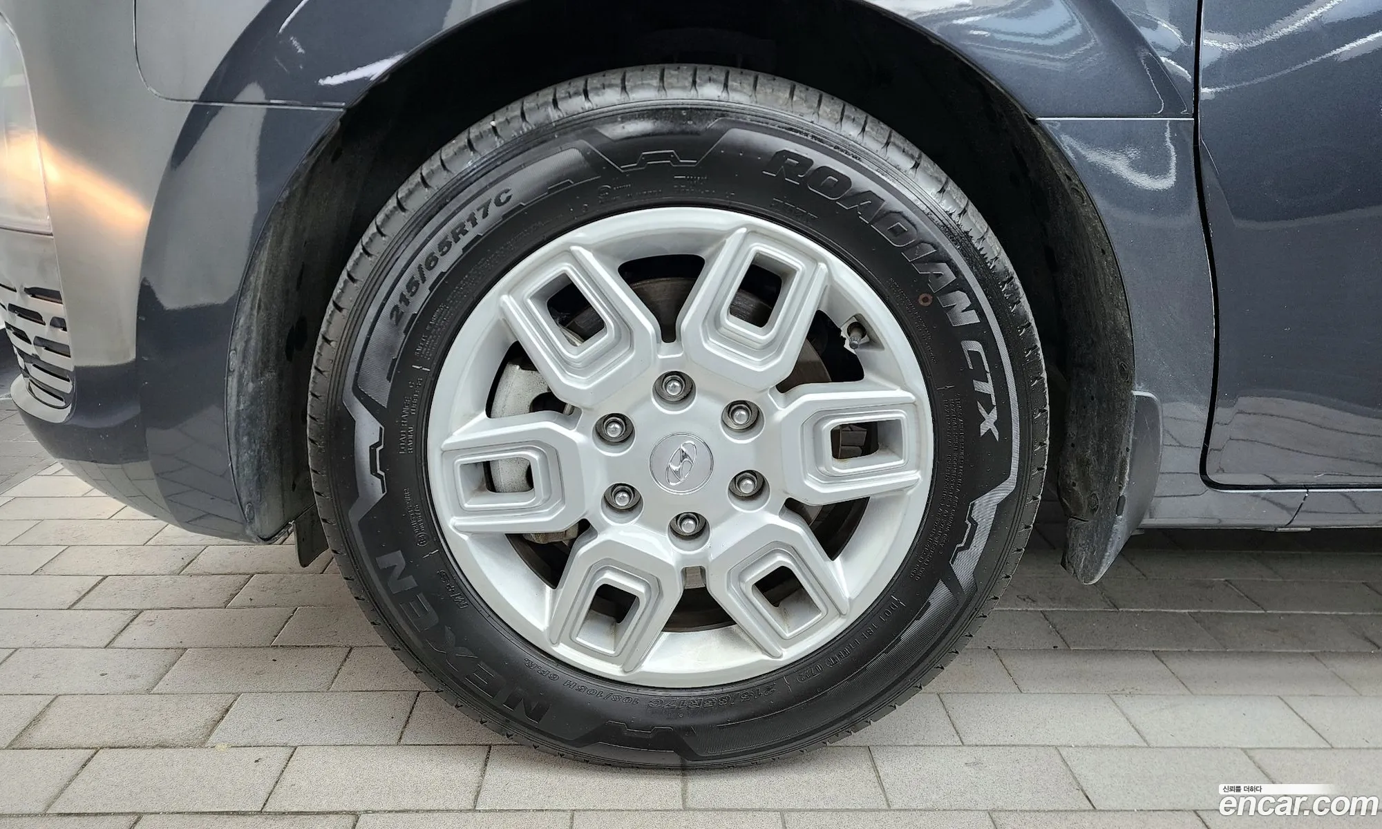 Hyundai Staria 2022 — 16