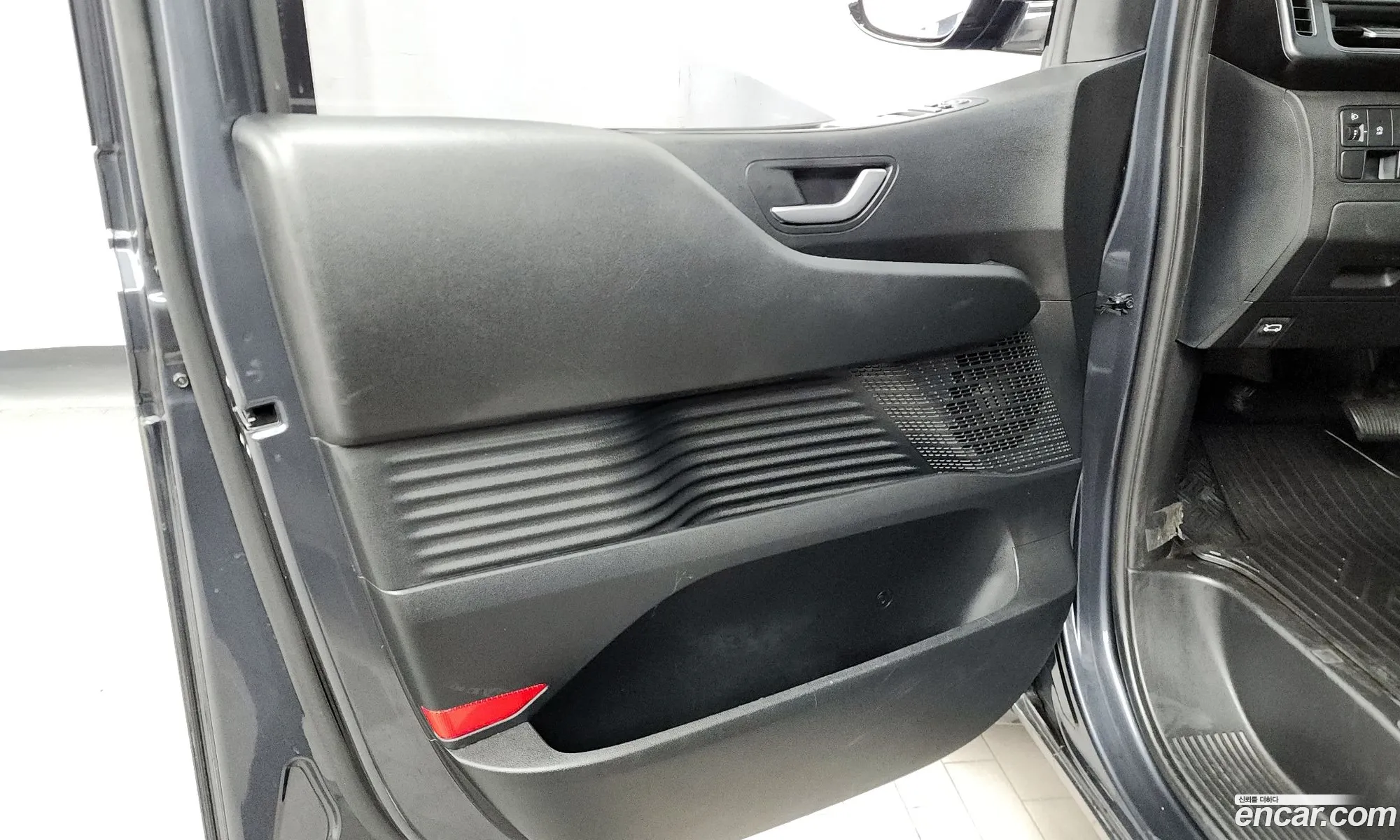 Hyundai Staria 2022 — 19