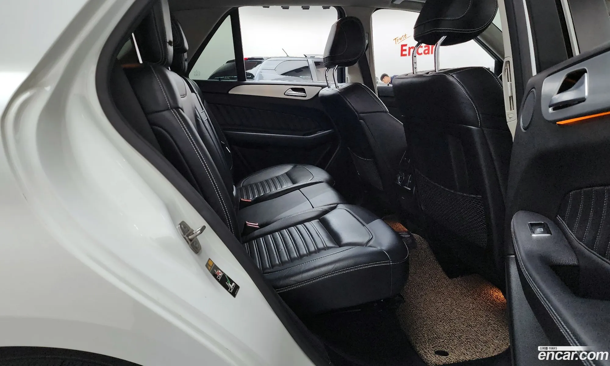 Mercedes-Benz GLE-Class W166 2018 — 13