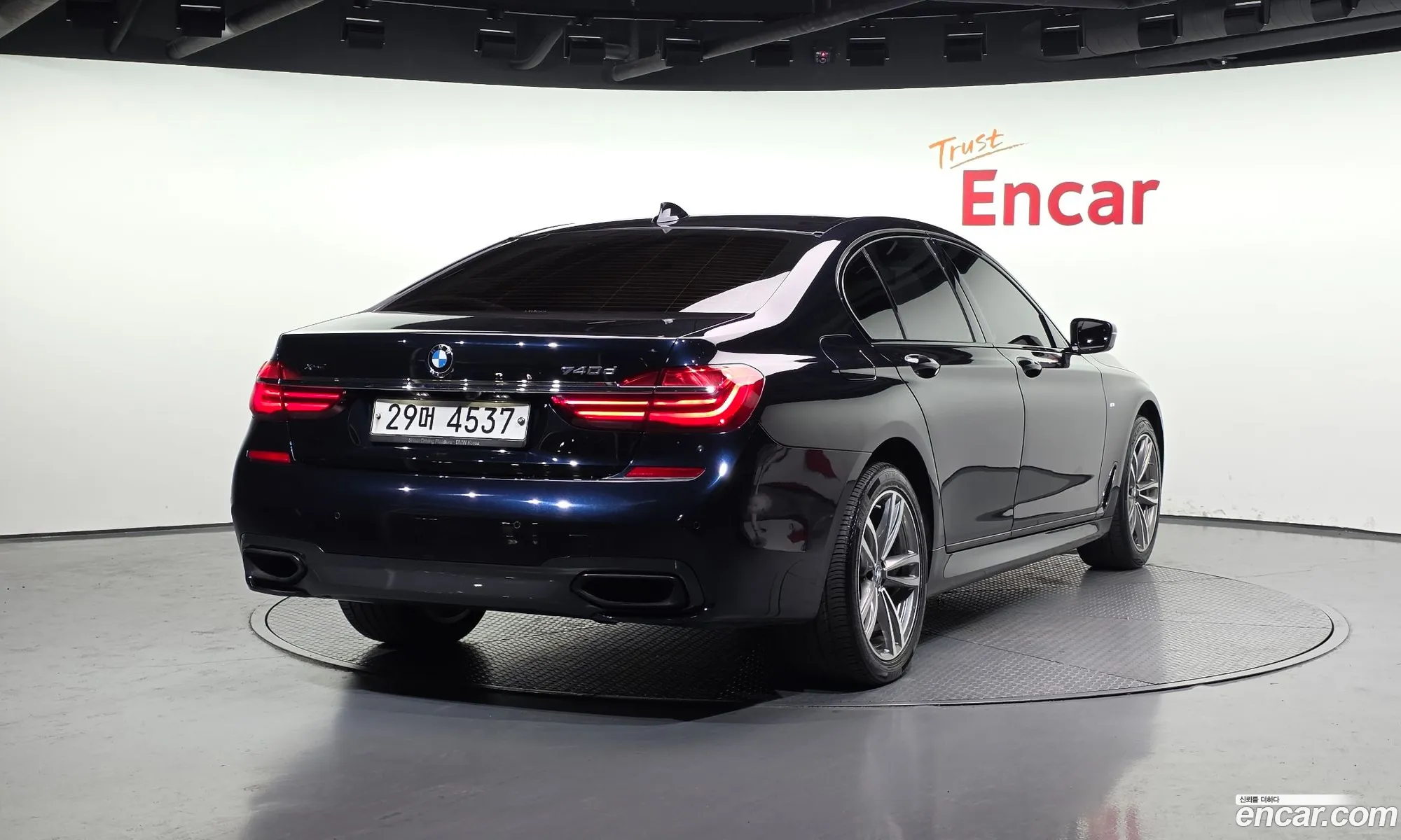 BMW 7 Series 2017 WBA7C6105JB072743 — 17