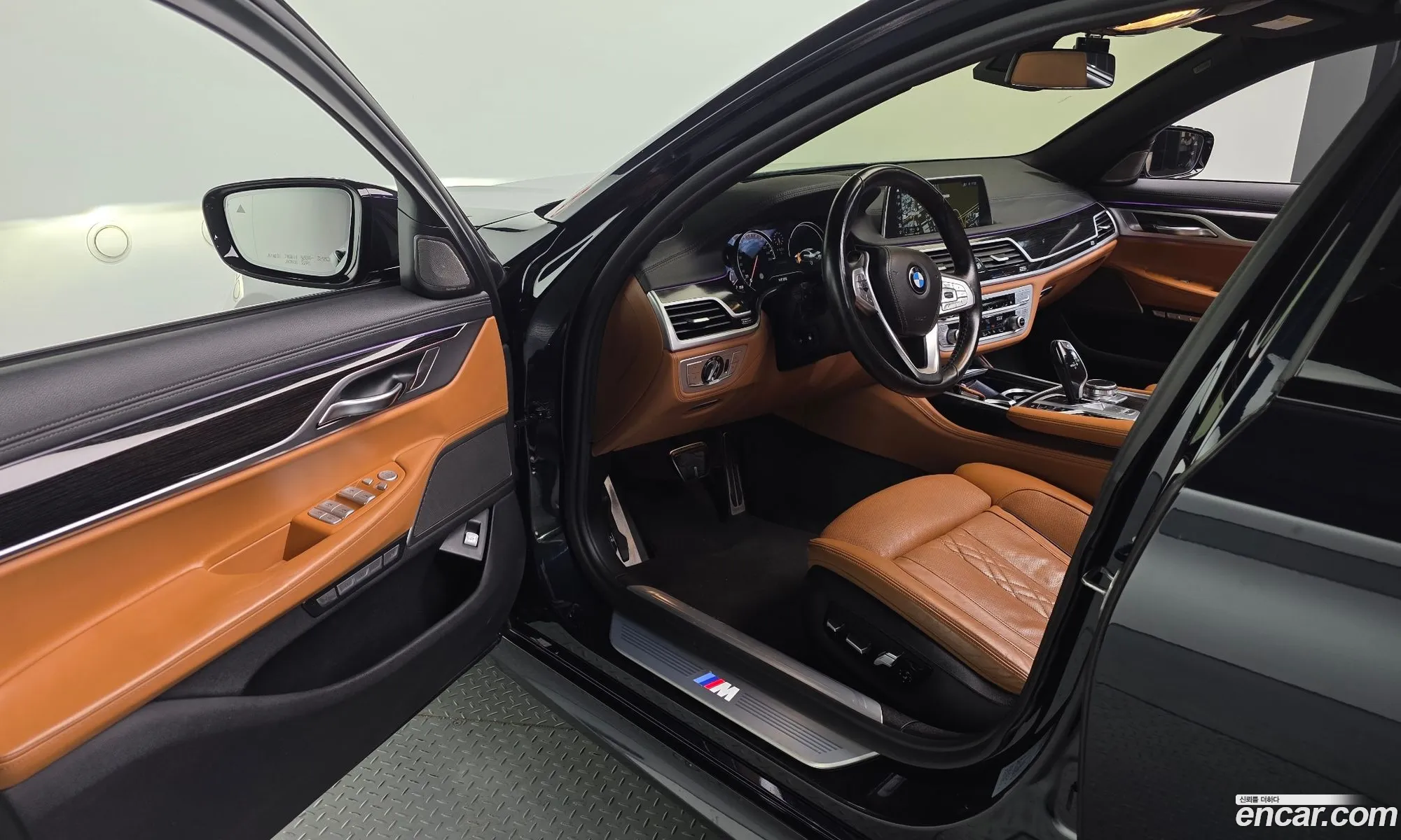 BMW 7 Series 2017 WBA7C6105JB072743 — 12
