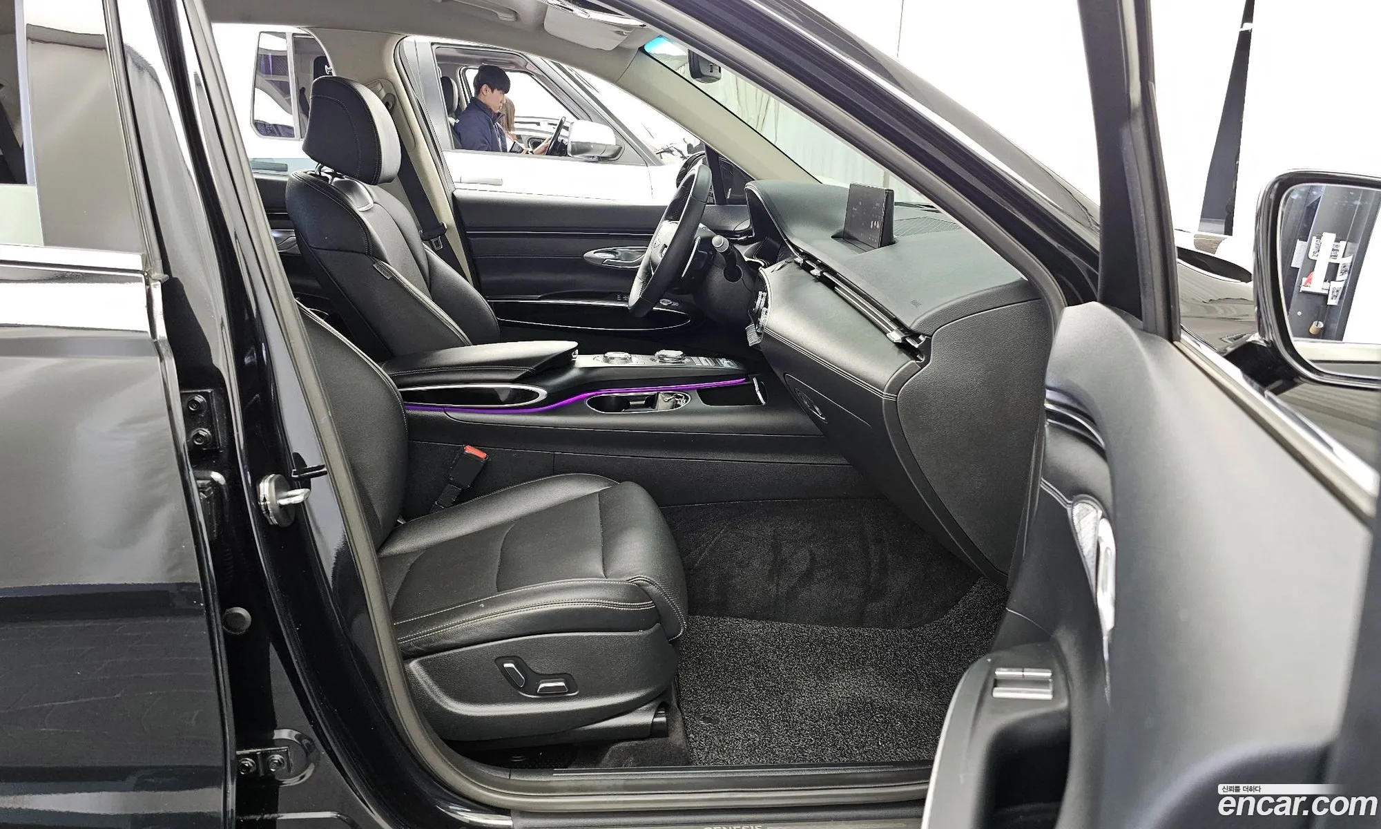 Genesis GV70 2021 — 3