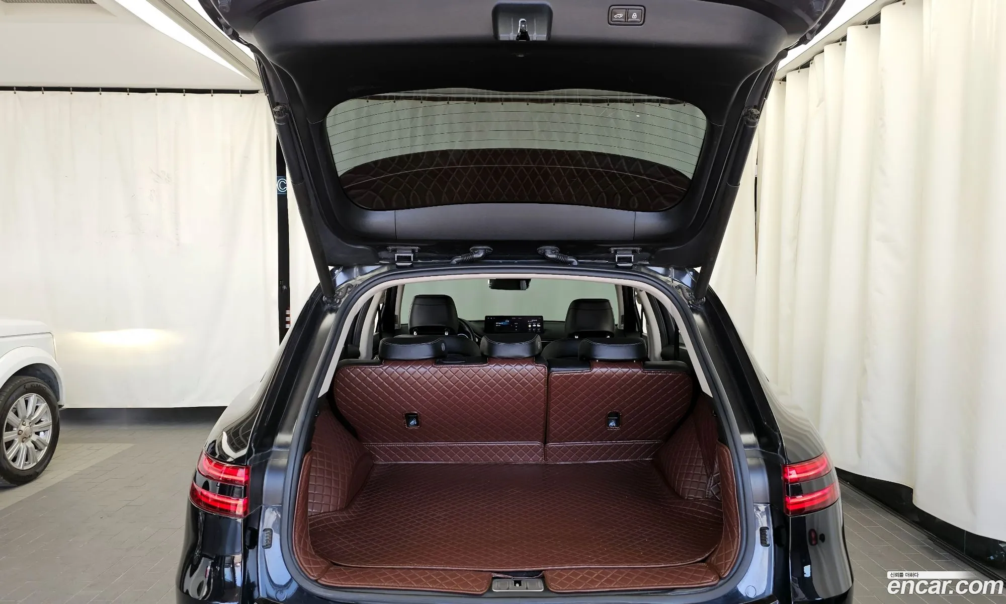 Genesis GV70 2021 — 18