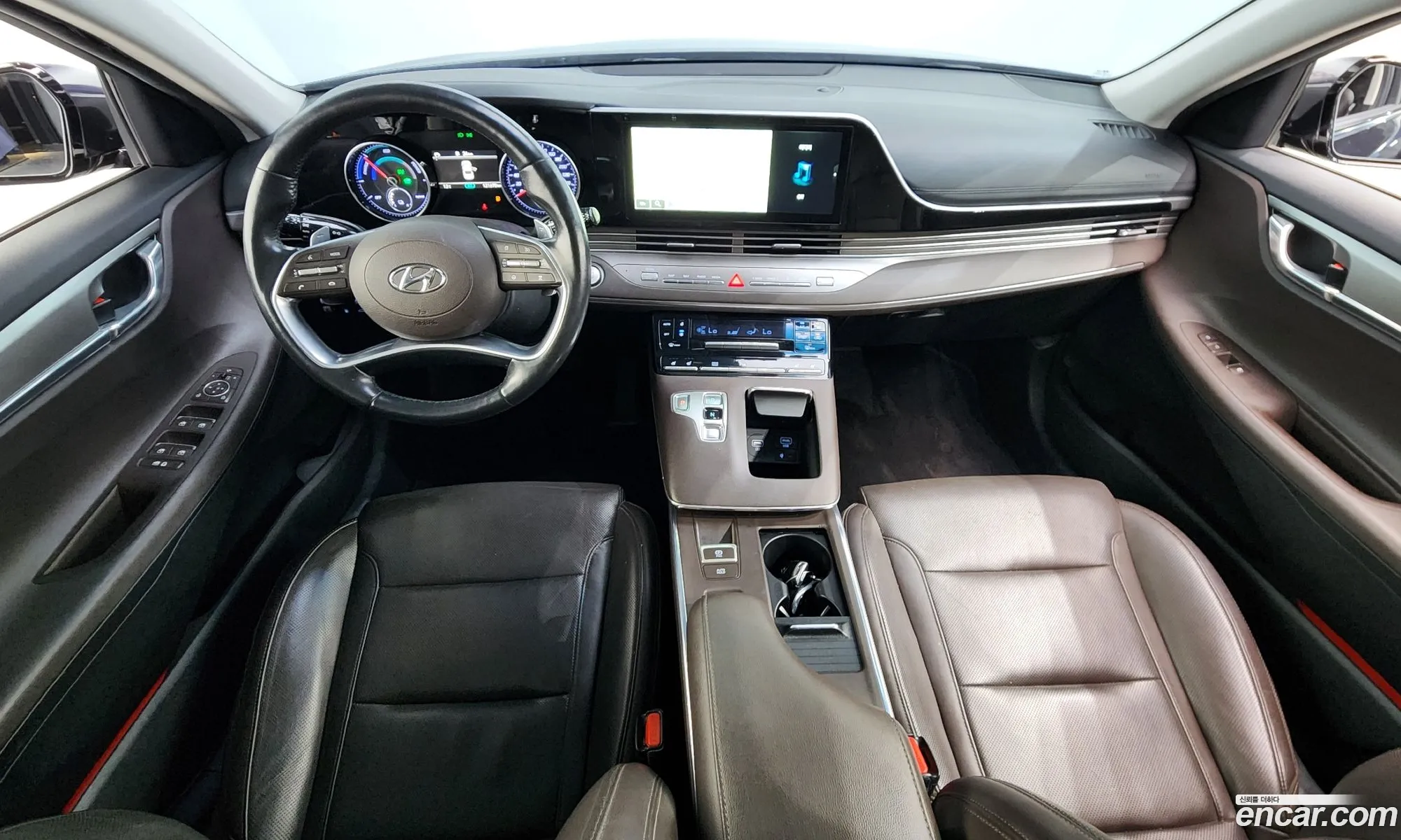 Hyundai Grandeur IG Hybrid 2021 — 6