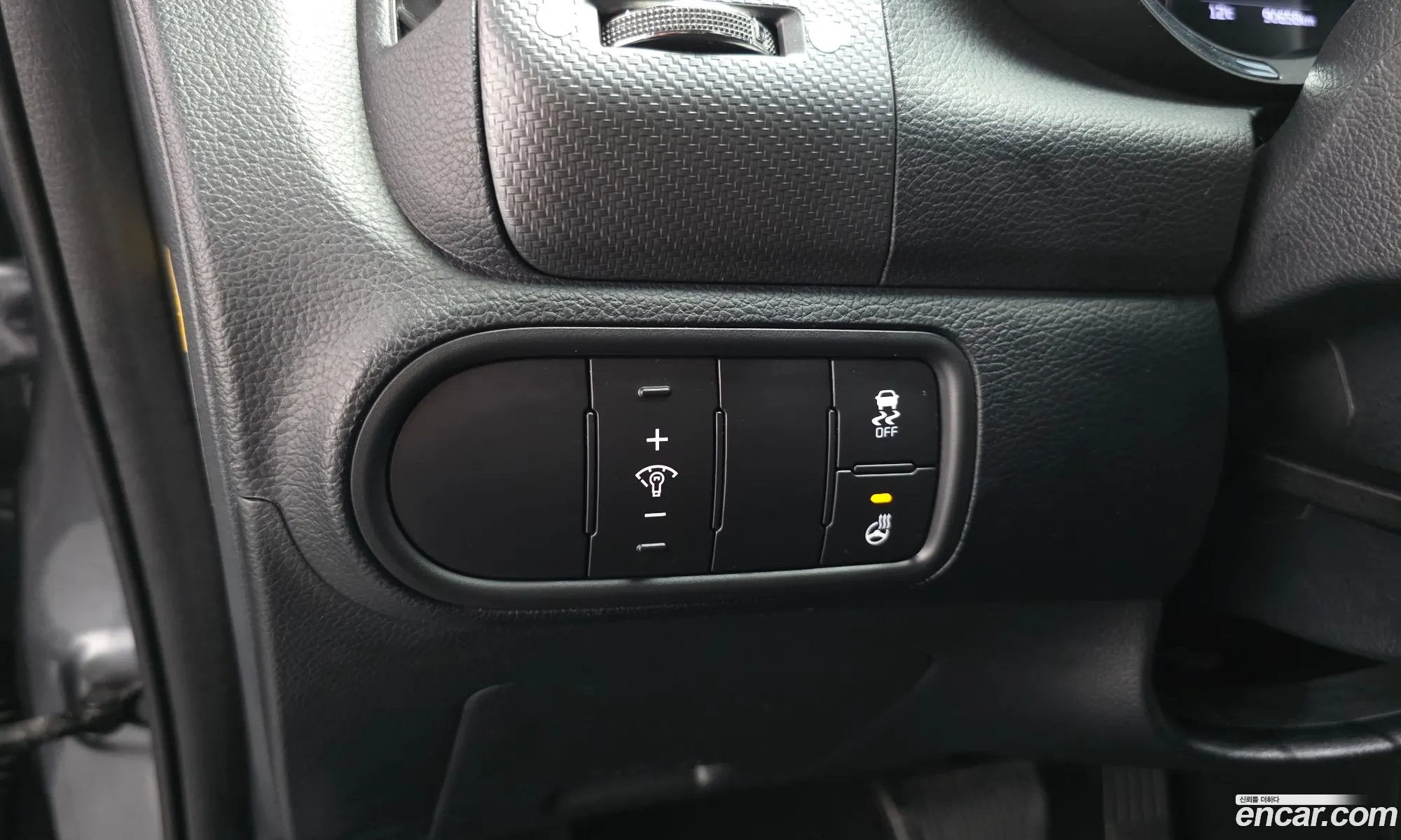 Kia K3 2016 — 20