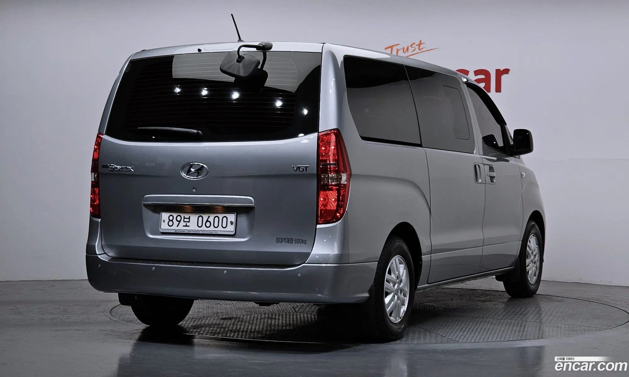 Hyundai Grand Starex 2020 — 15