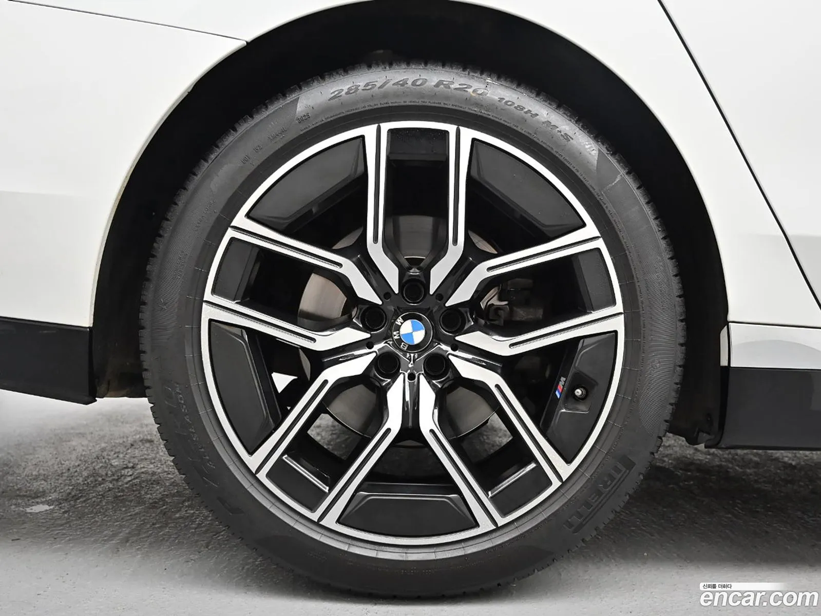 BMW 7 Series 2023 — 2