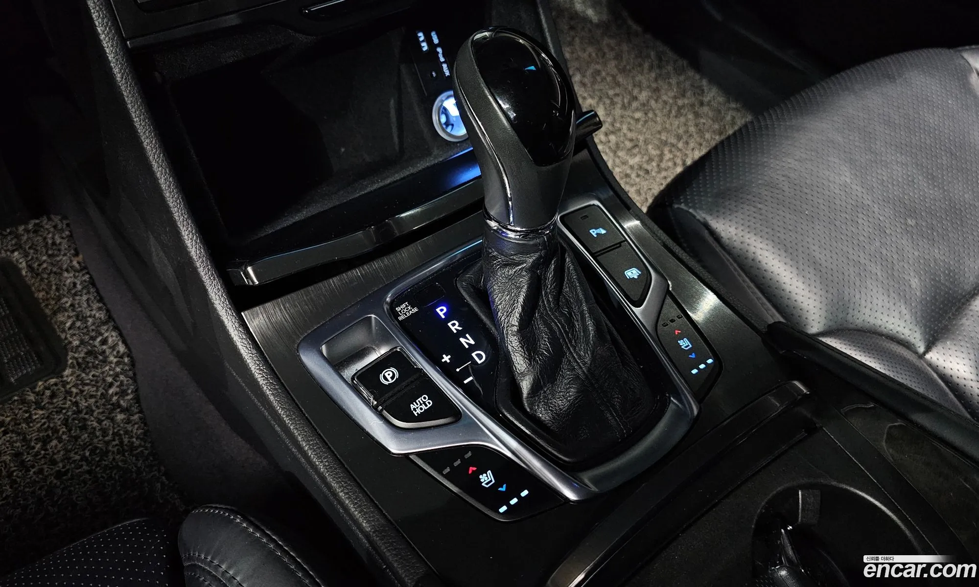 Hyundai Grandeur HG 2016 — 13