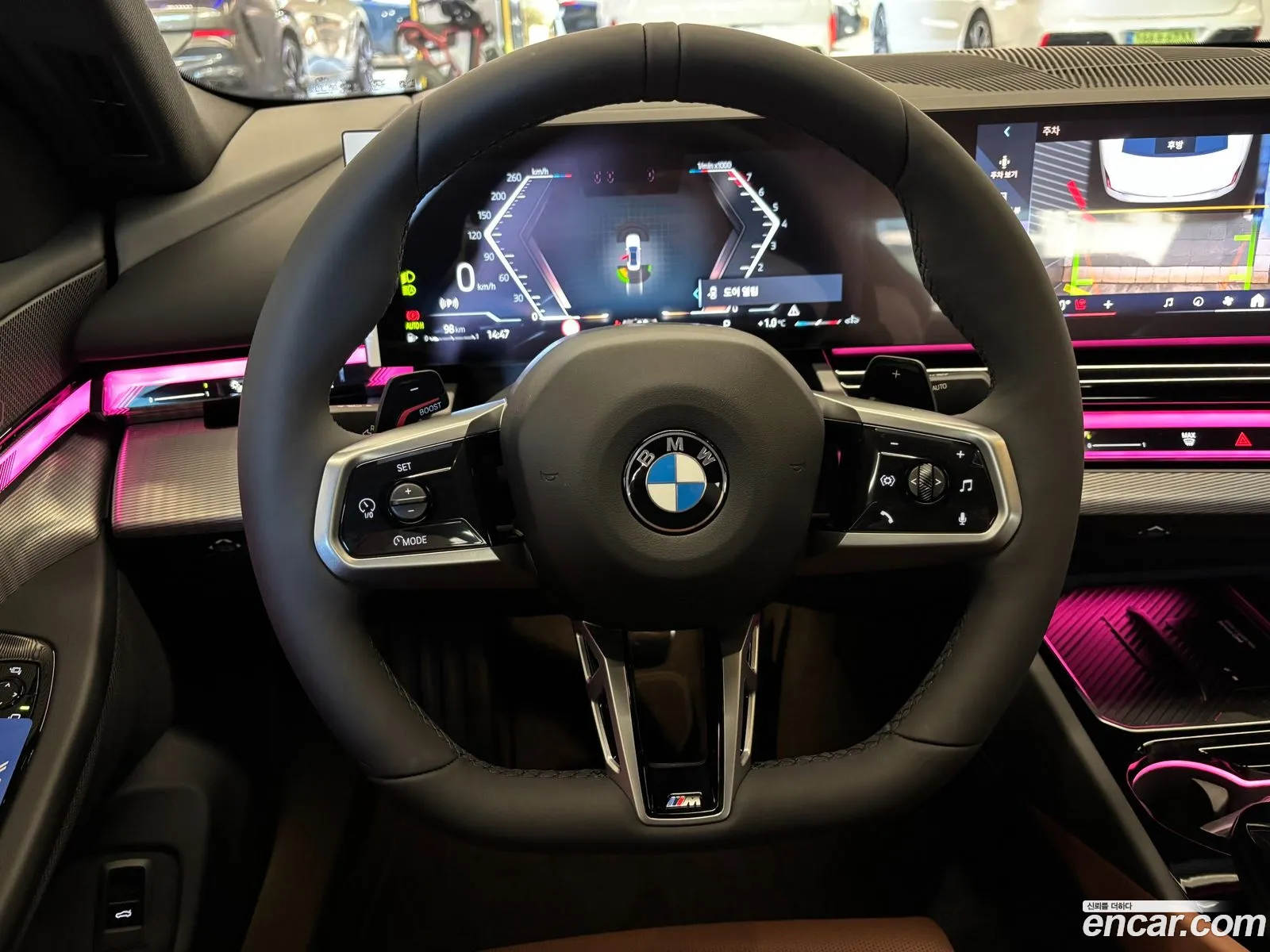 BMW 5 Series 2025 — 9