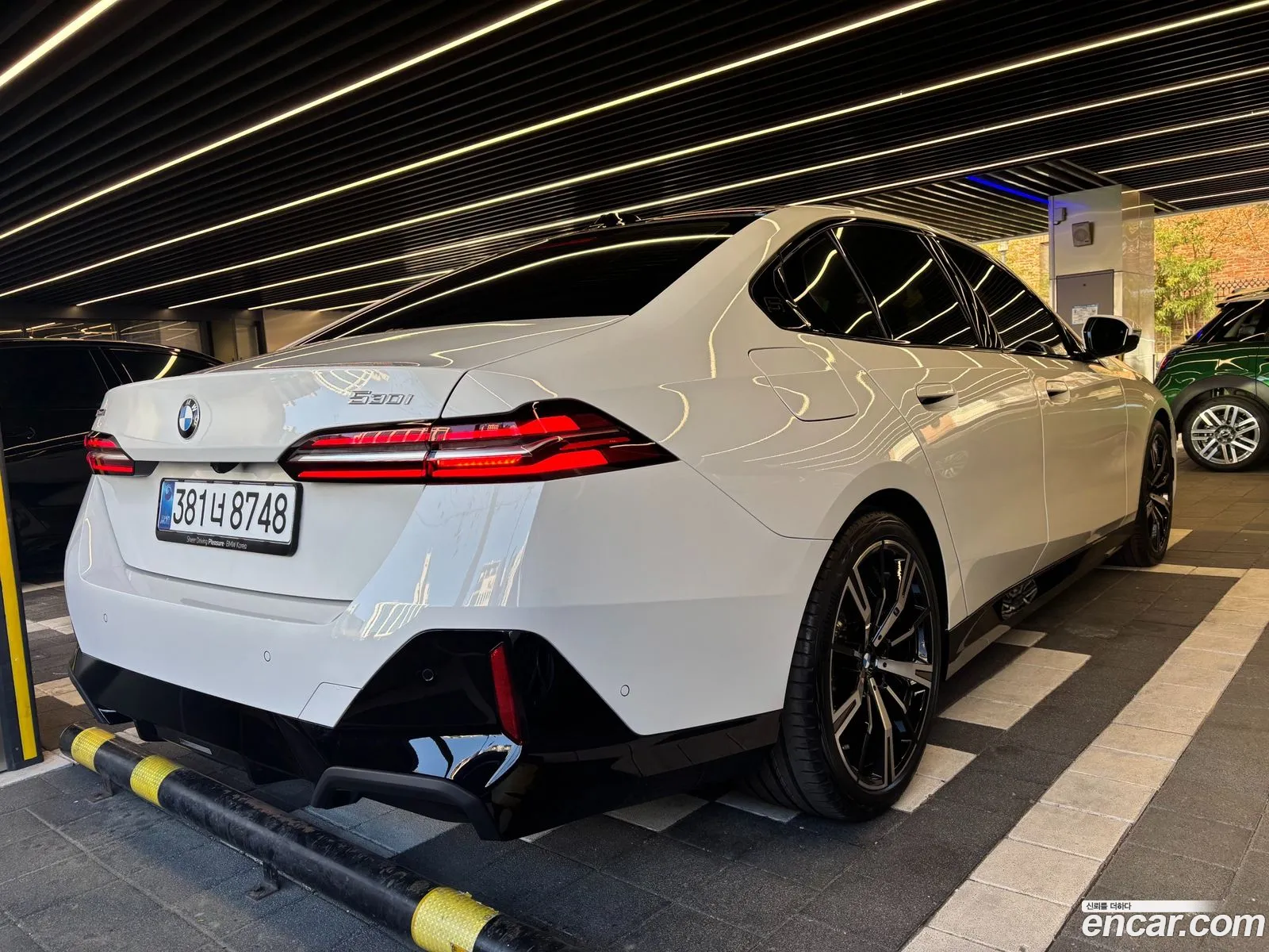 BMW 5 Series 2025 — 13