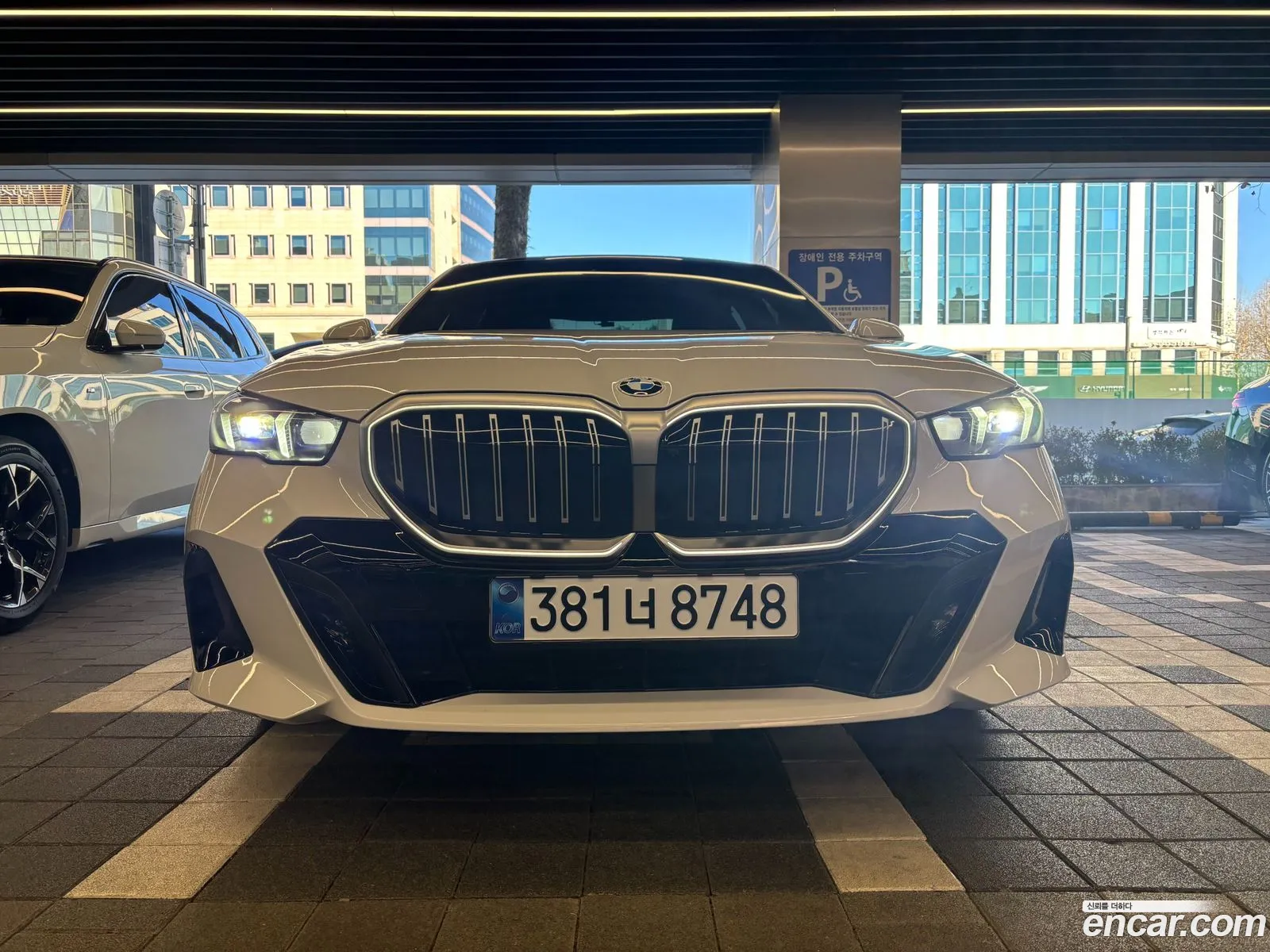 BMW 5 Series 2025 — 19