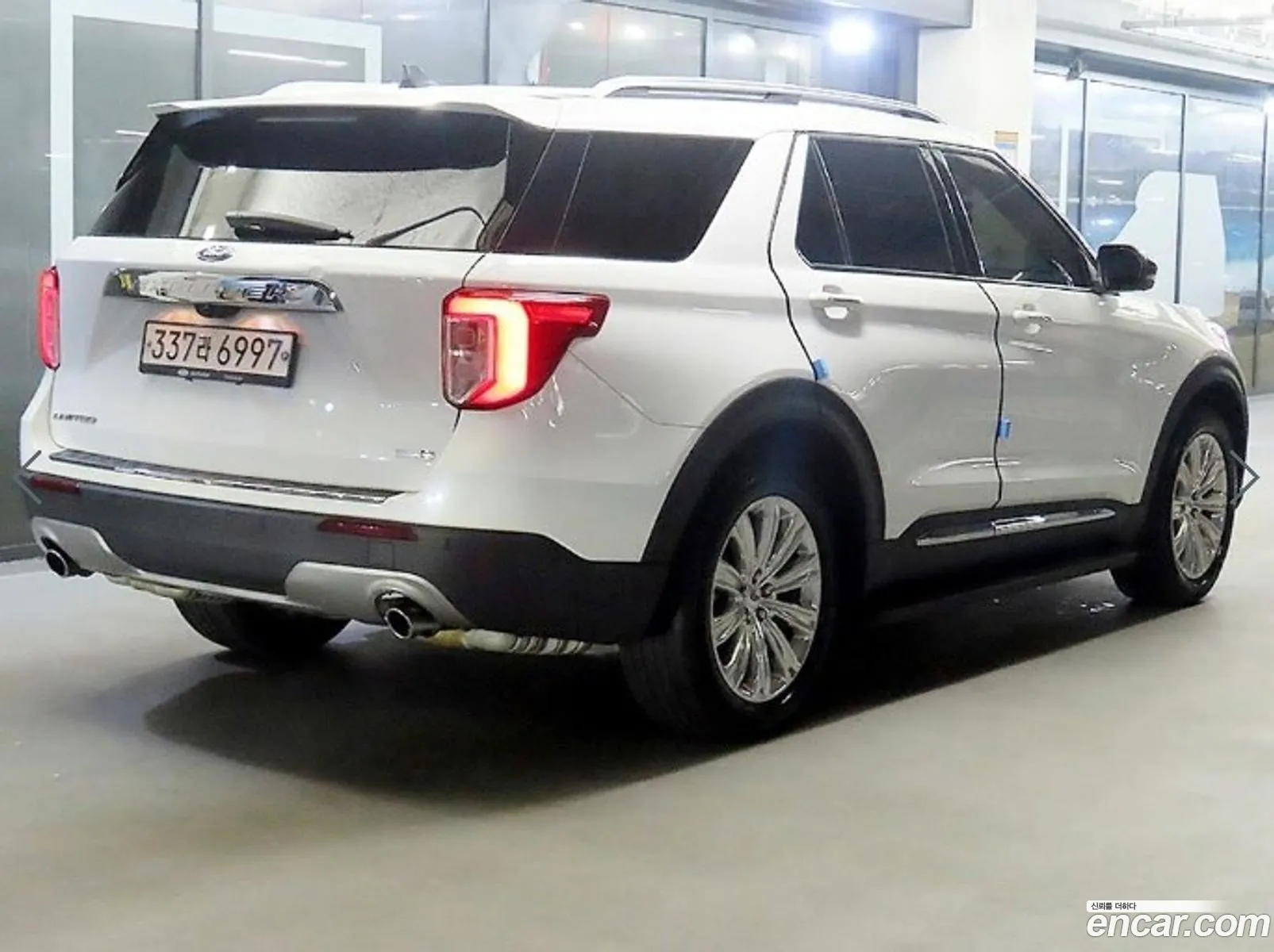 Ford Explorer 6th Gen 2020 — 9