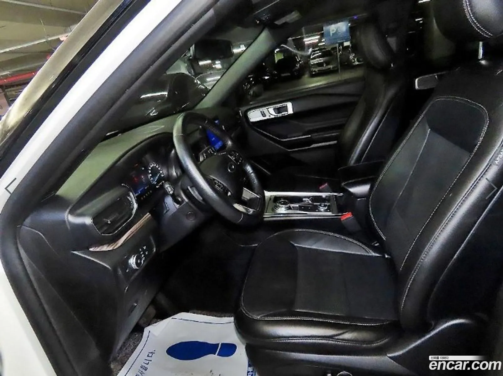 Ford Explorer 6th Gen 2020 — 16