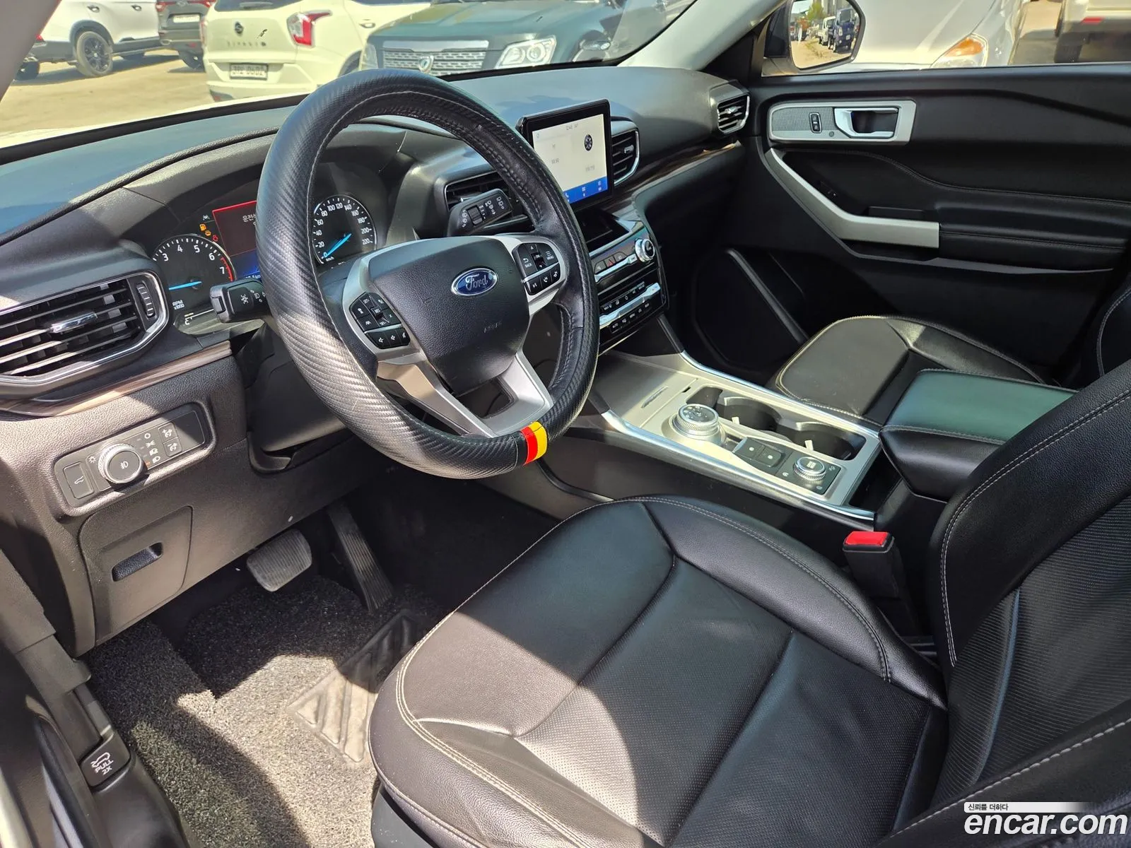 Ford Explorer 6th Gen 2021 — 18