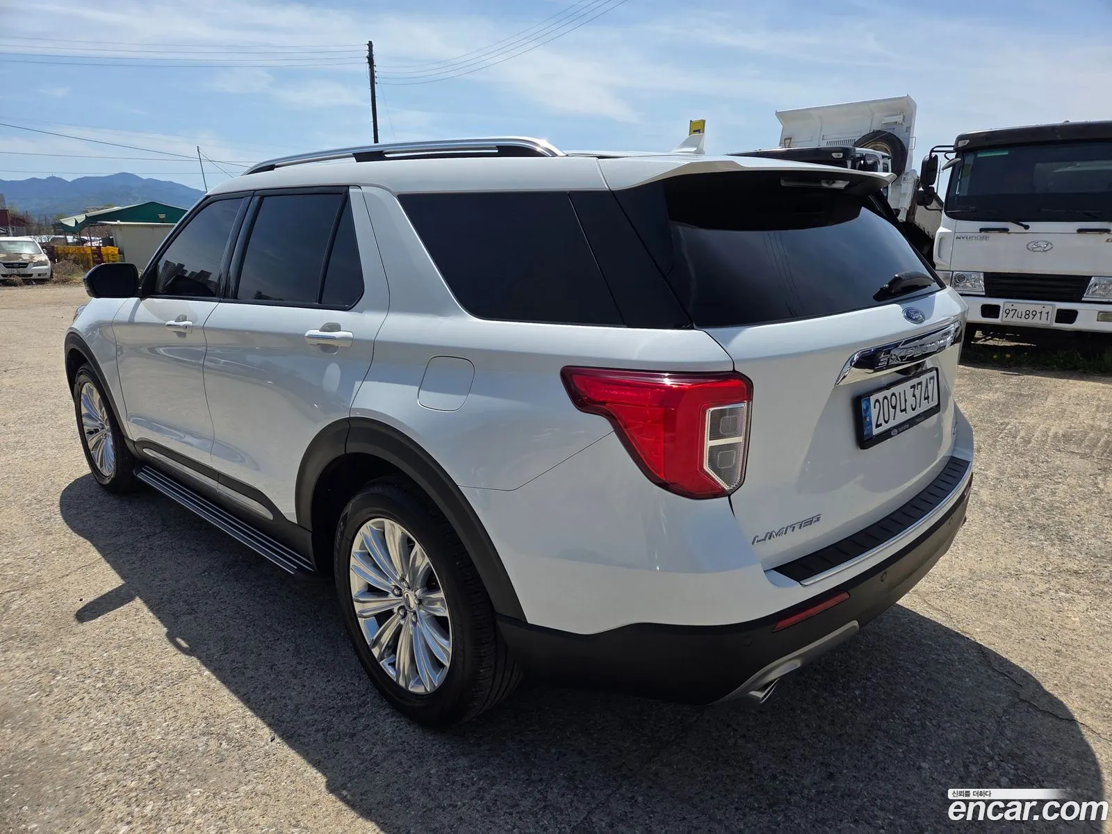 Ford Explorer 6th Gen 2021 — 8