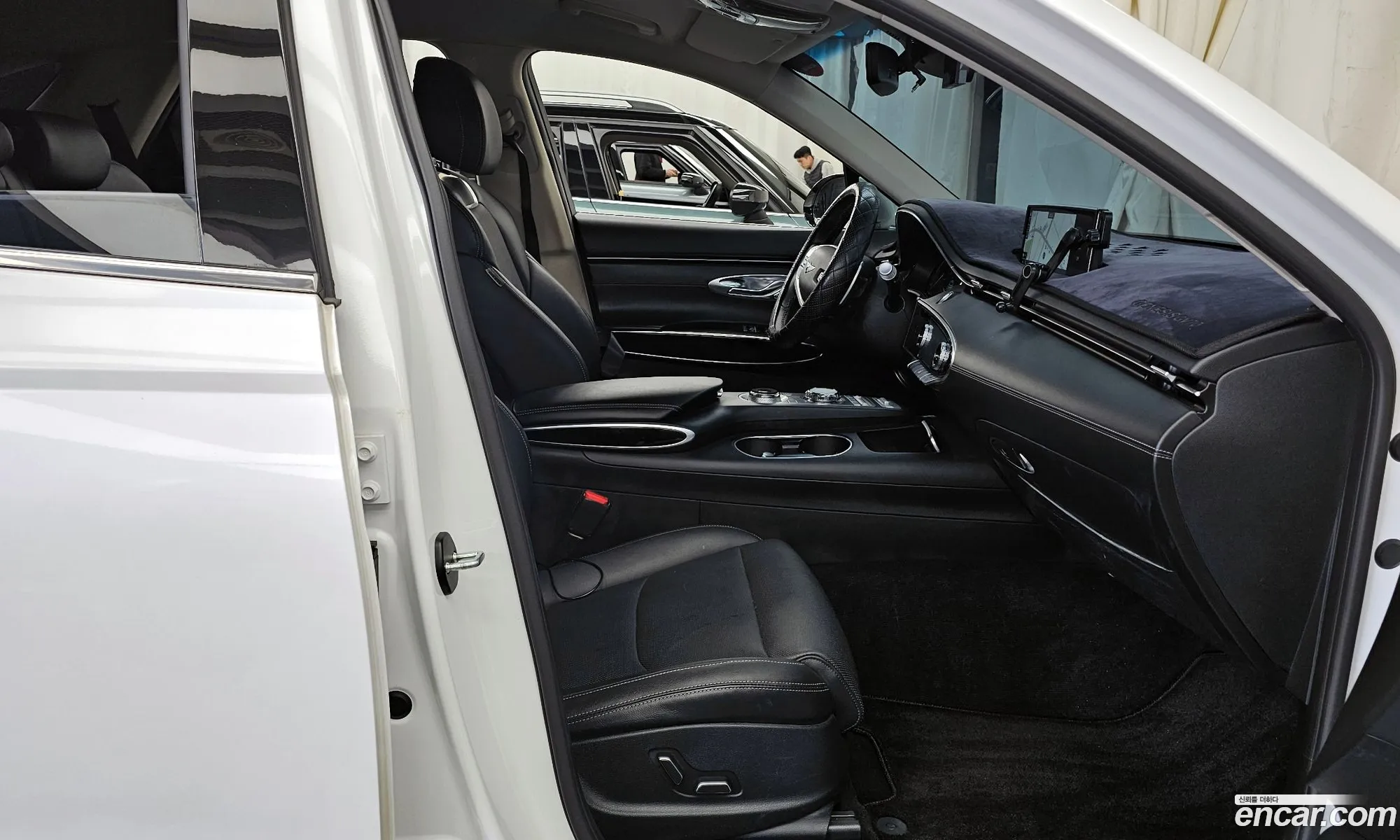 Genesis GV70 2022 — 7