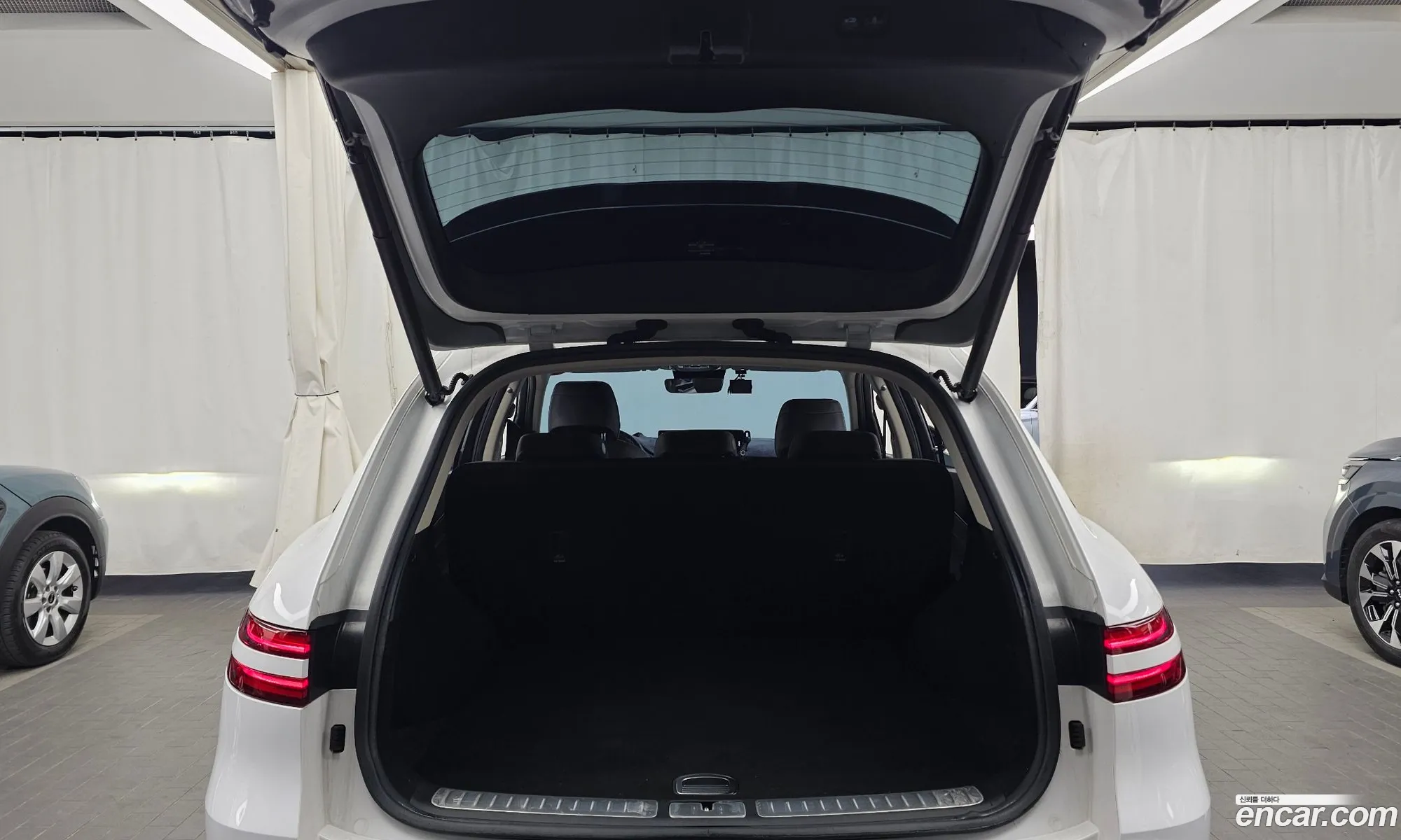 Genesis GV70 2022 — 10