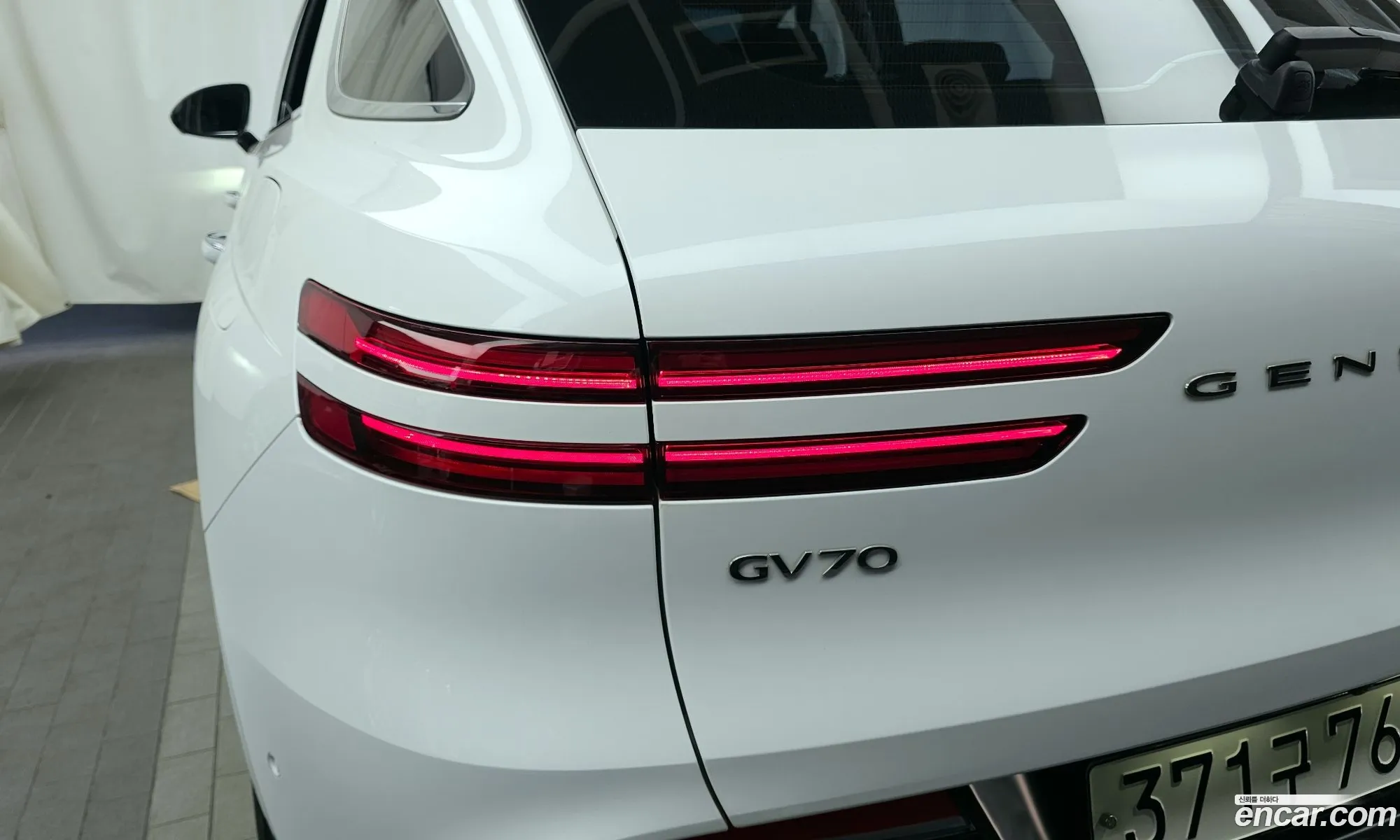 Genesis GV70 2022 — 4