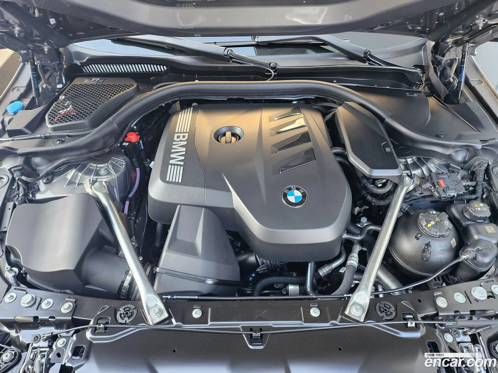 BMW 5 Series 2026 — 3