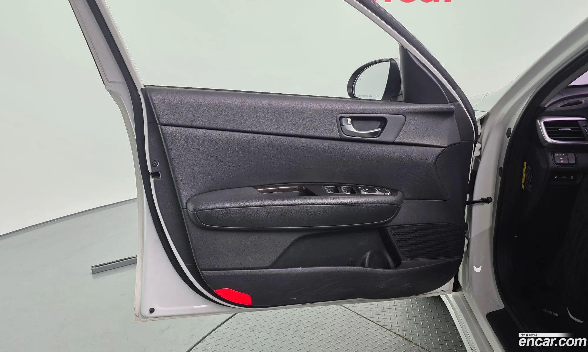 Kia K5 2018 — 13