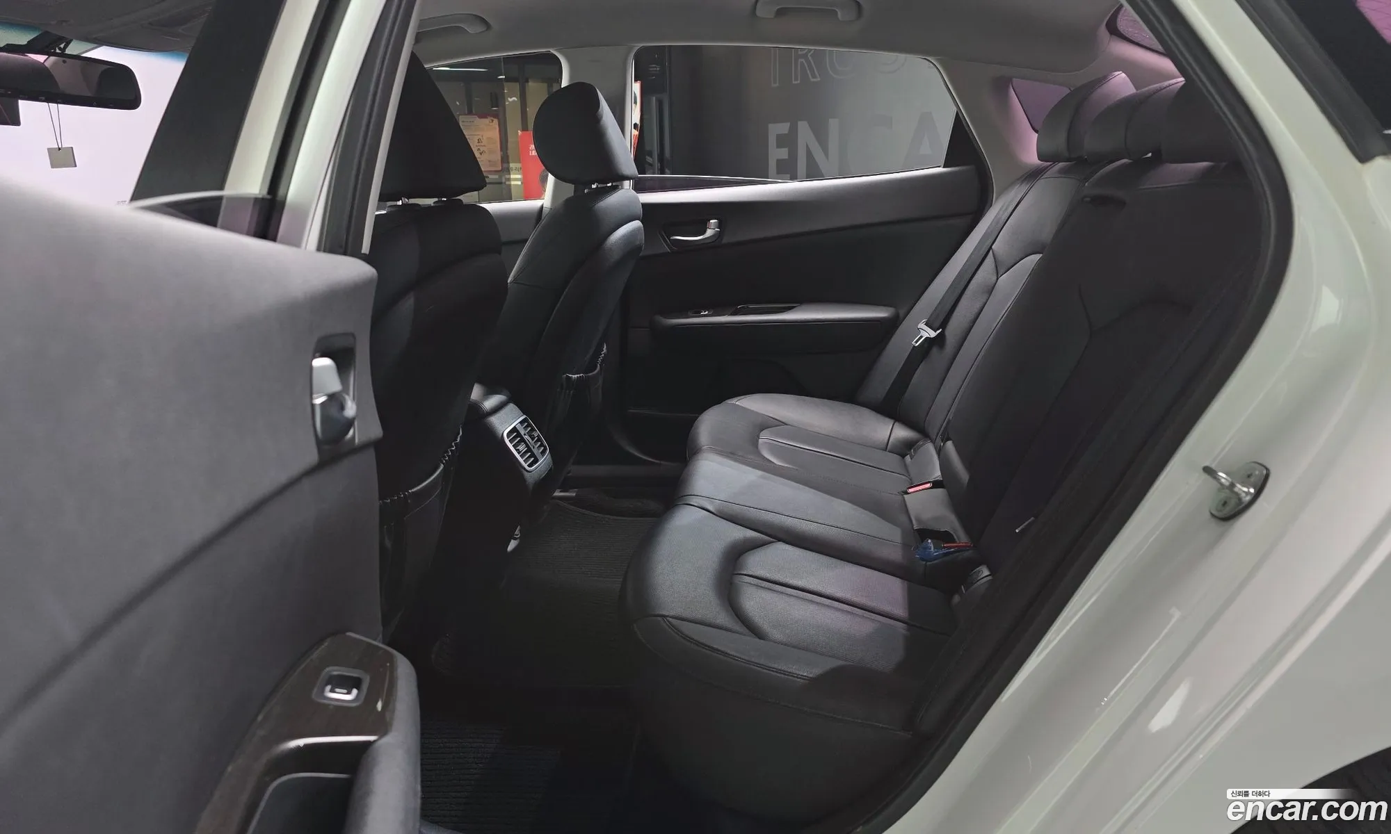 Kia K5 2018 — 24
