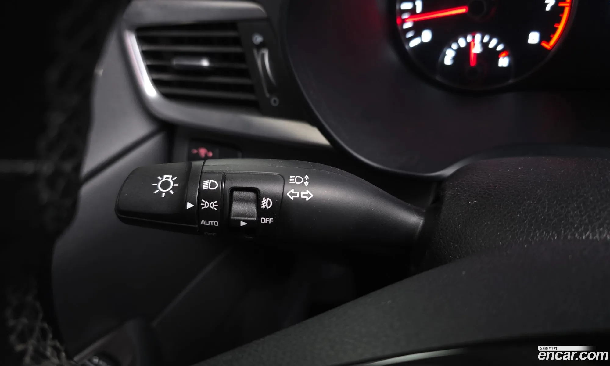 Kia K5 2018 — 18