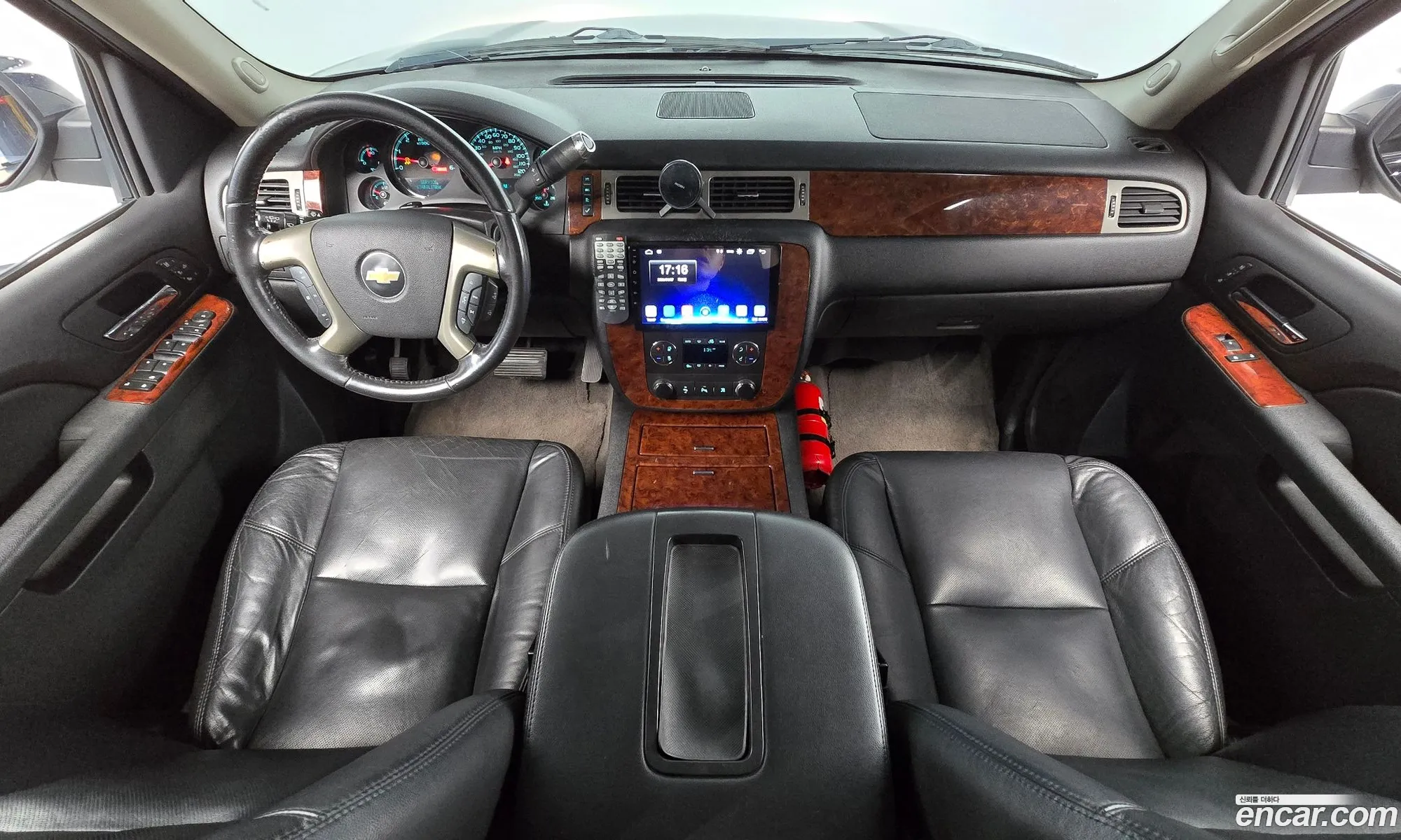 Chevrolet Suburban 2010 1GNUKKE35AR167453 — 14