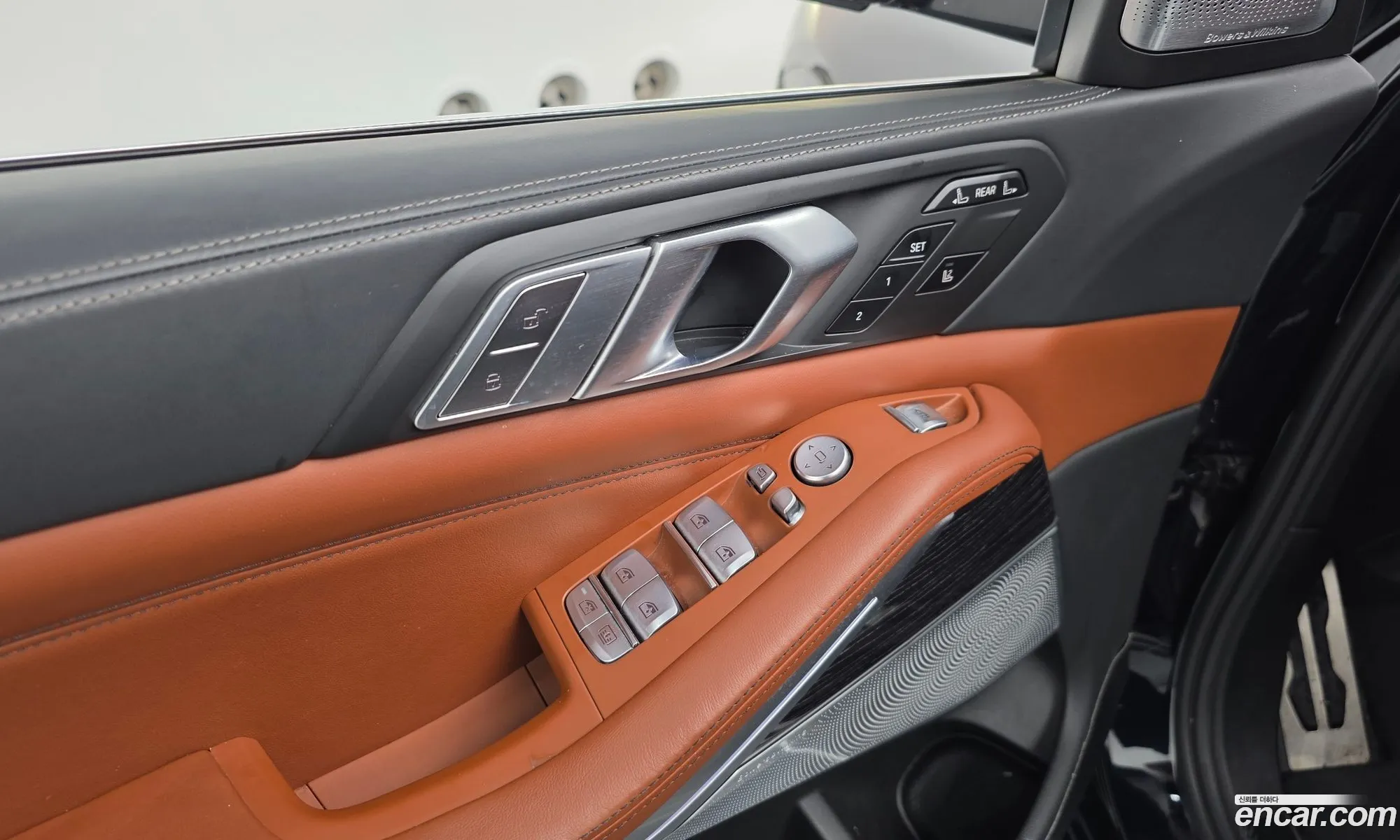 BMW X7 2021 WBATB4108M9H16417 — 28
