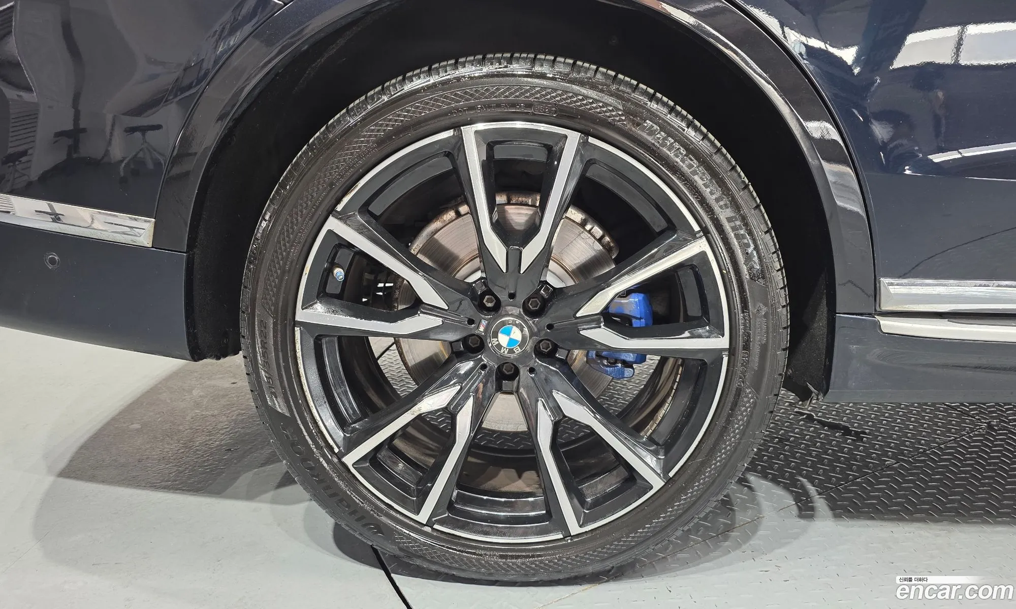 BMW X7 2021 WBATB4108M9H16417 — 33
