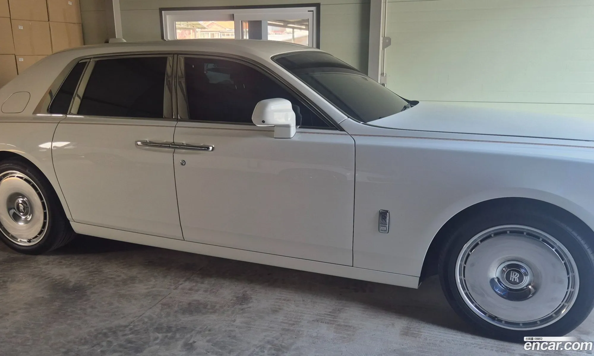 Rolls-Royce Phantom 2025 — 14