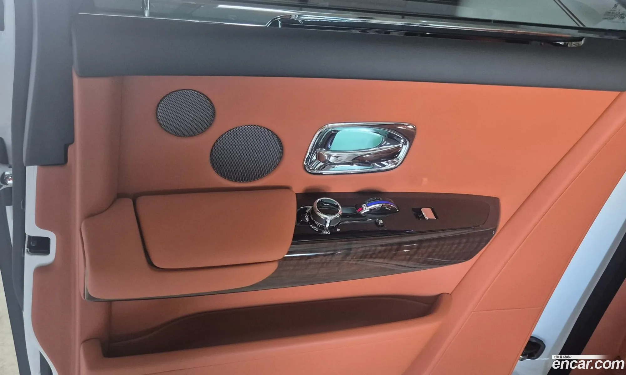 Rolls-Royce Phantom 2025 — 9
