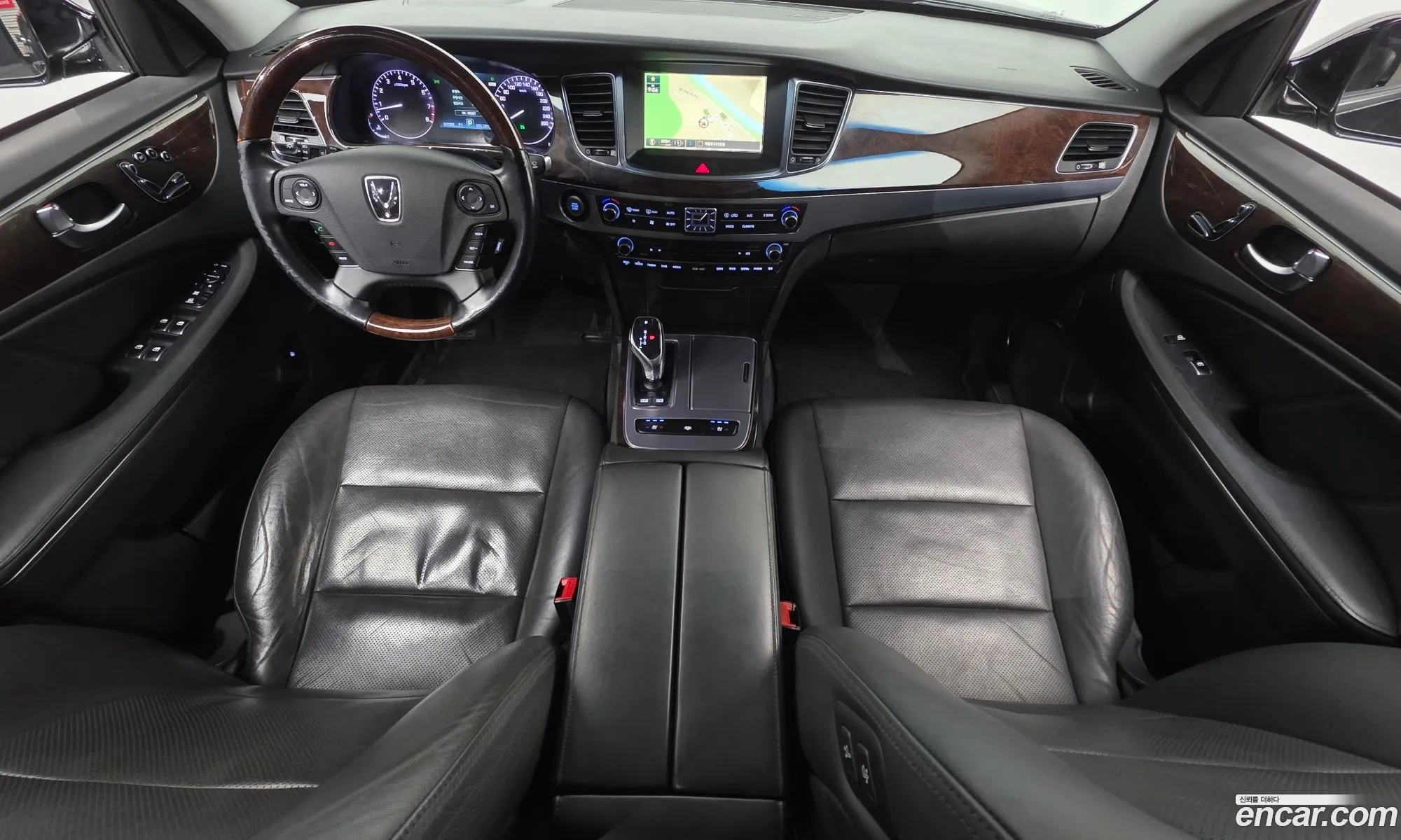 Hyundai Equus 2014 — 20